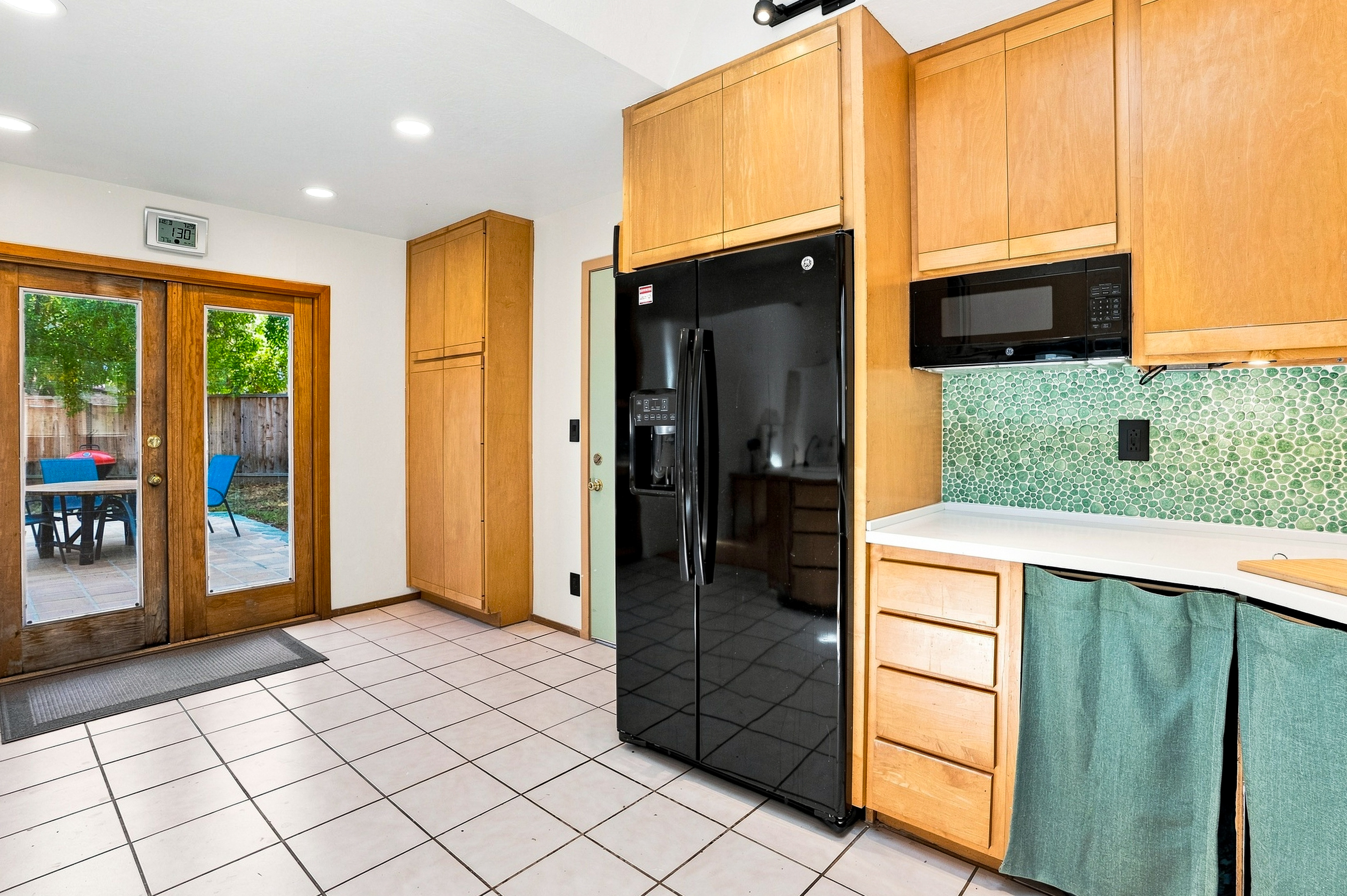  Corner Lot Retreat in the Heart of Los Gatos’ Vasona Corridor - 物件實景