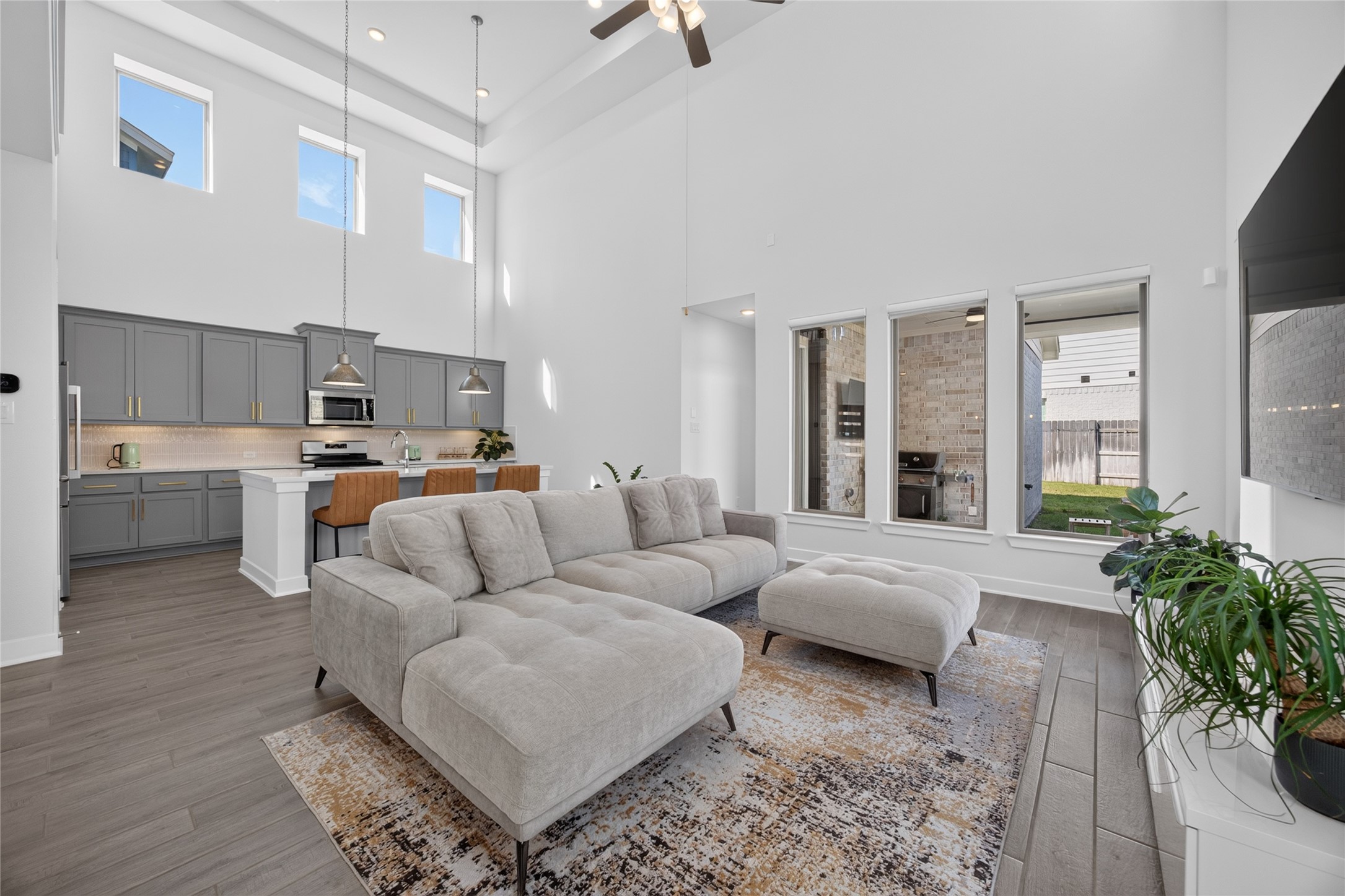  7311 Winding Aster Way - 物件實景