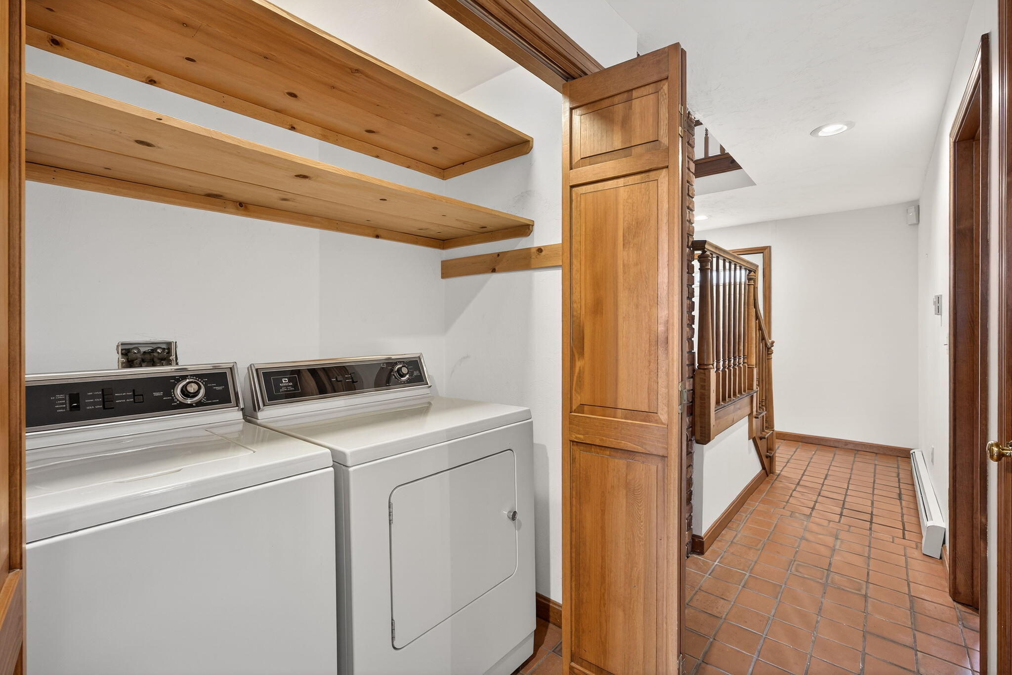  4 Earl Road - 物件實景