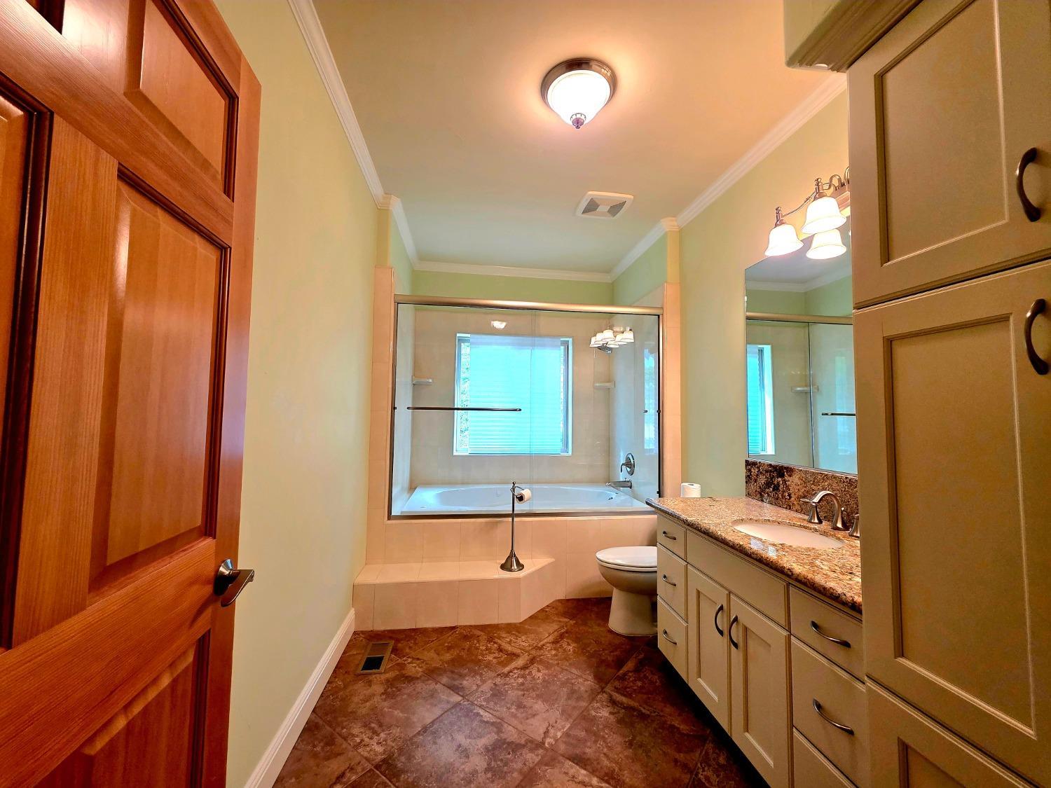 Coarsegold, California, 93614, United States, 3 Bedrooms Bedrooms, ,3 BathroomsBathrooms,Residential,For Sale,1927842