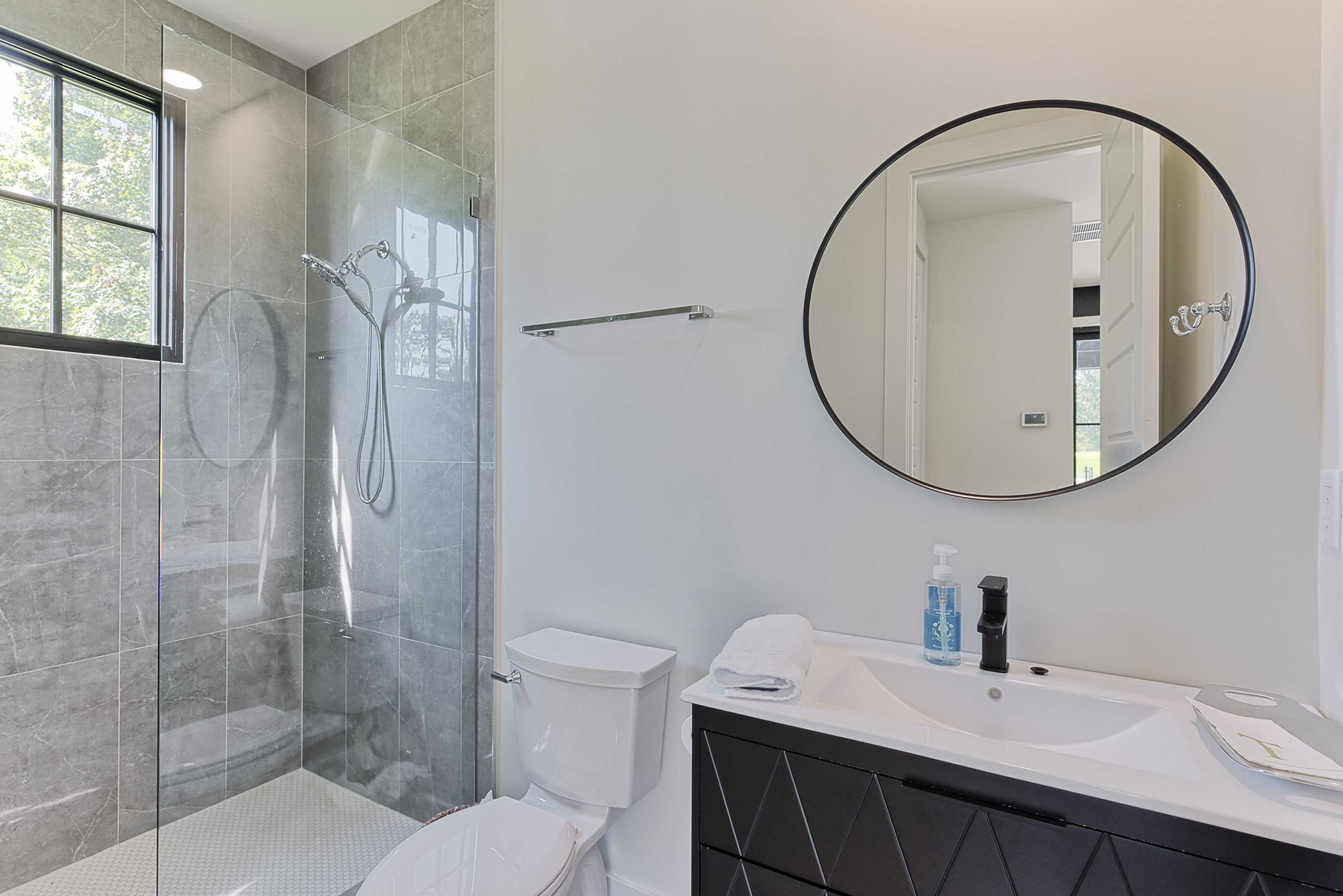  2106 Homewood Drive, Louisville, KY 40223 - 物件實景