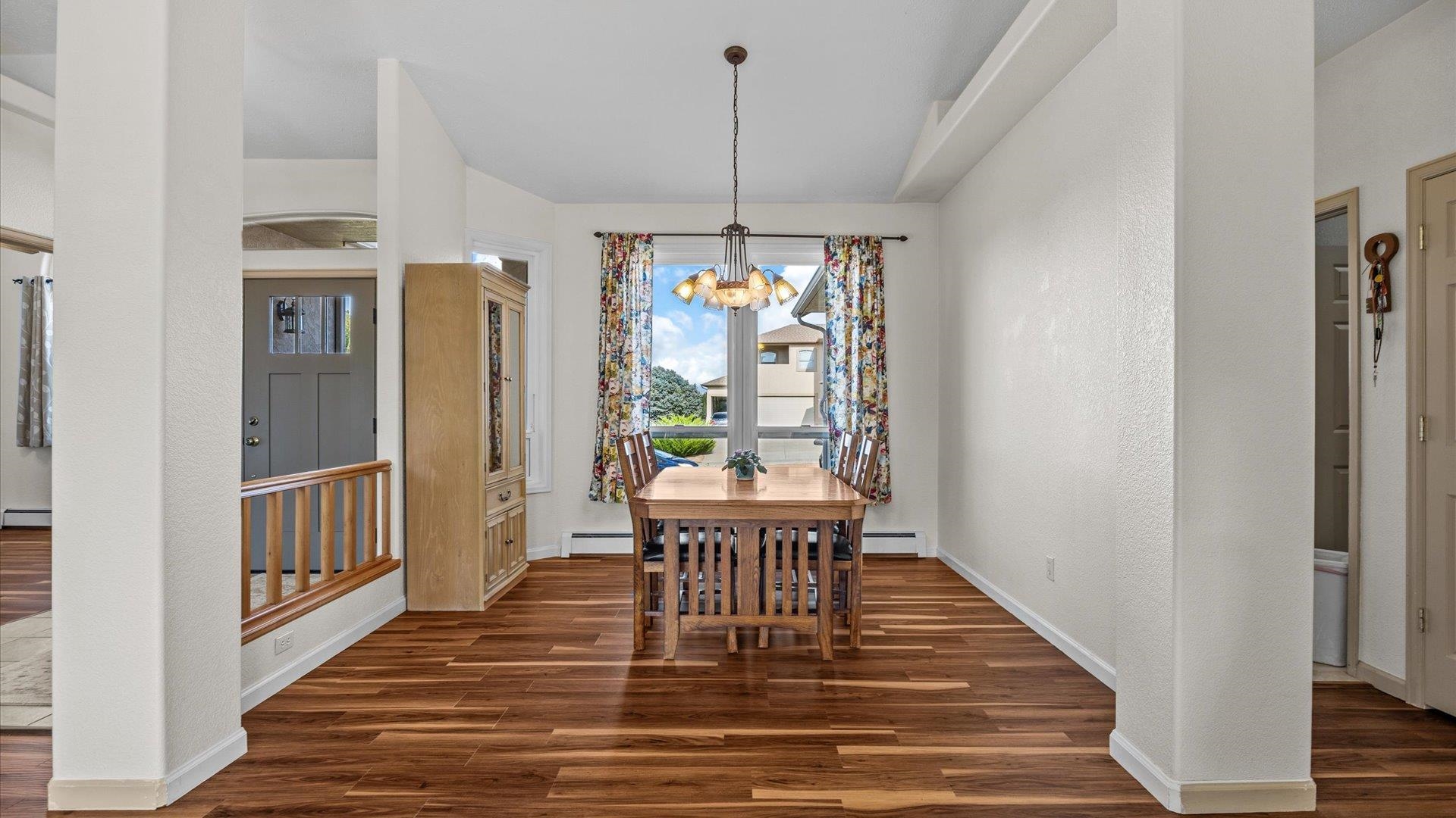 Grand Junction, Colorado, 81507, United States, 3 Bedrooms Bedrooms, ,2 BathroomsBathrooms,Residential,For Sale,1940996