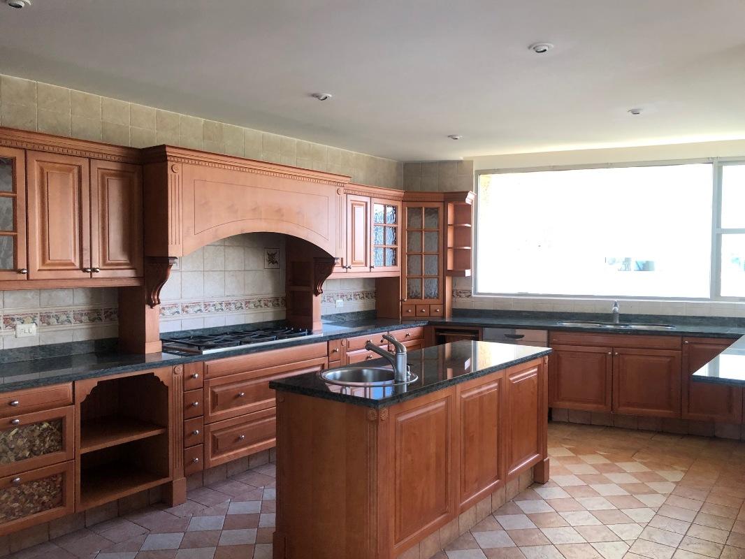 Bernardo Quintana, Álvaro Obregón, Ciudad de México, 01210, Mexico, 4 Bedrooms Bedrooms, ,4 BathroomsBathrooms,Residential,For Sale,Bernardo Quintana,1441031
