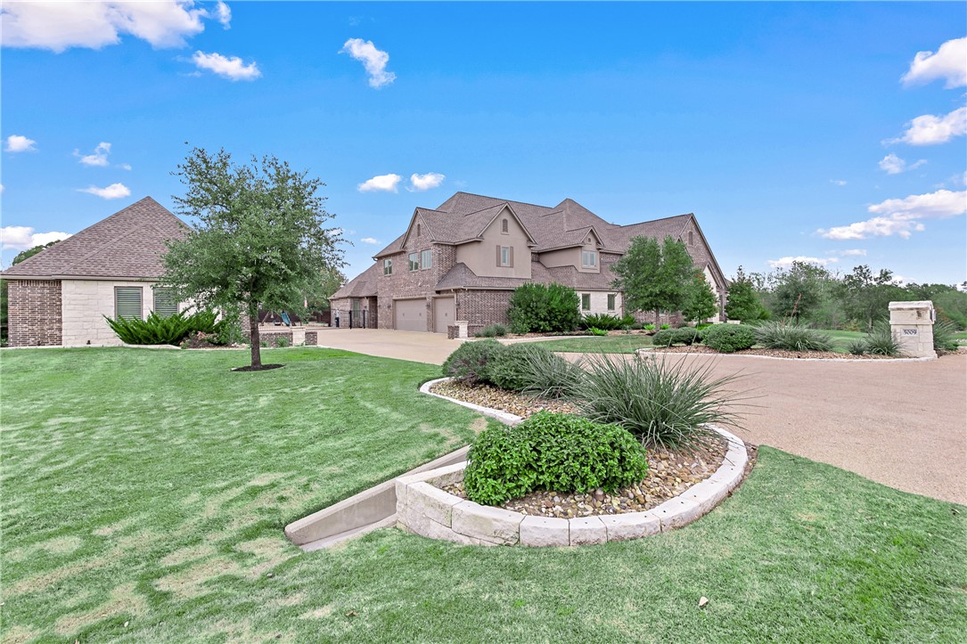 College Station, Texas, 77845, United States, 6 Bedrooms Bedrooms, ,7 BathroomsBathrooms,Residential,For Sale,1794903