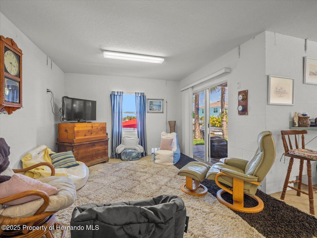 Hernando Beach, Florida, 34607, United States, 3 Bedrooms Bedrooms, ,3 BathroomsBathrooms,Residential,For Sale,1819275