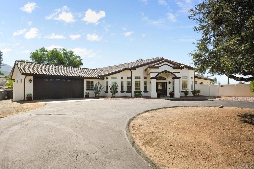 Alpine, California, 91901, United States, 4 Bedrooms Bedrooms, ,4 BathroomsBathrooms,Residential,For Sale,1905868