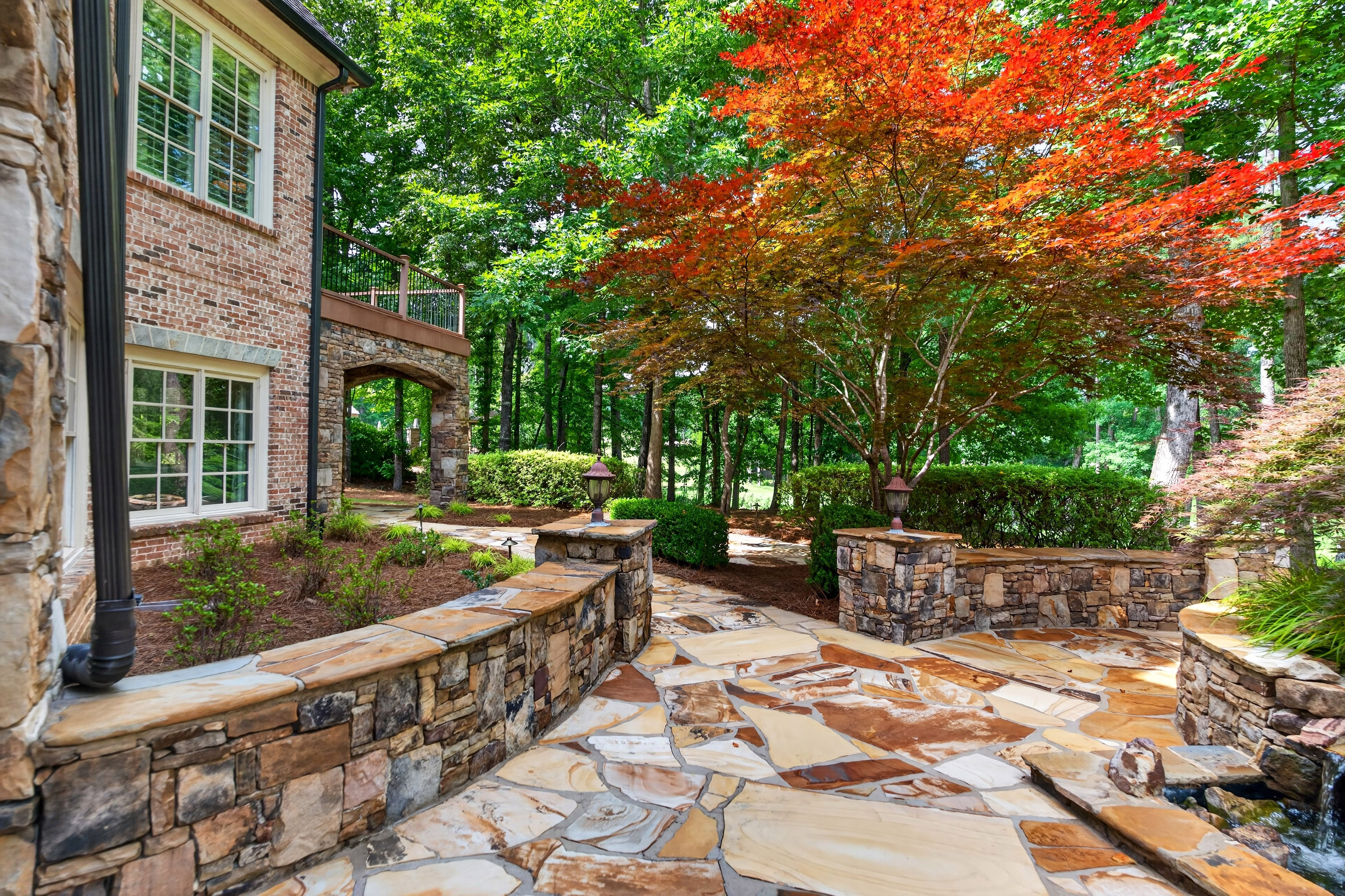  Luxury Estate Living Meets Modern Sophistication - 物件實景