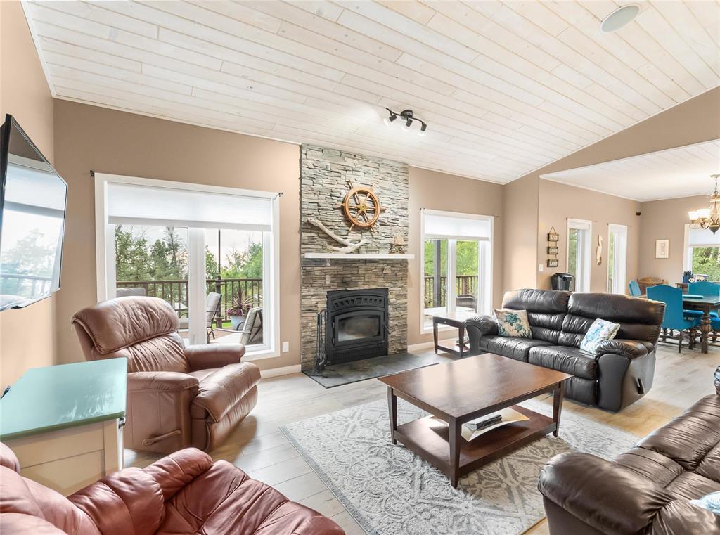 LESTER BEACH, Manitoba, R0E 0E0, CA, 4 Bedrooms Bedrooms, ,3 BathroomsBathrooms,Residential,For Sale,1949698