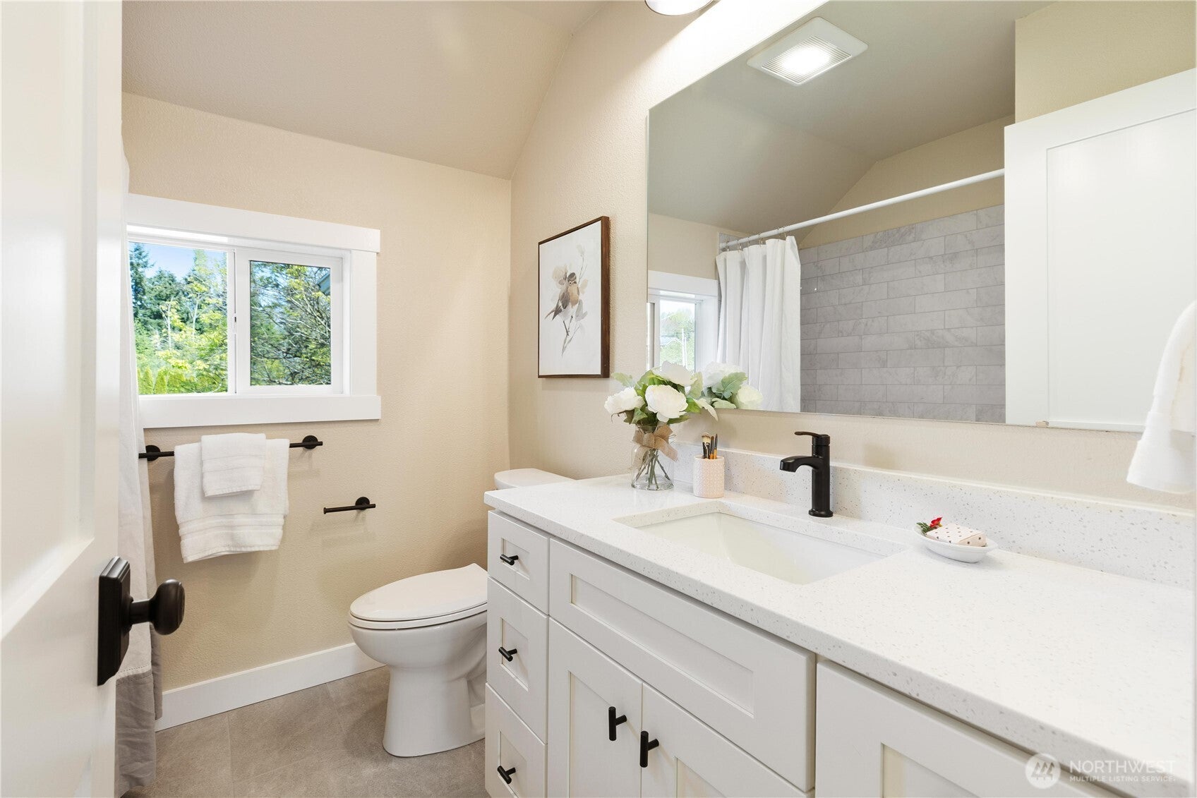 Lake Stevens, Washington, 98258, United States, 5 Bedrooms Bedrooms, ,2 BathroomsBathrooms,Residential,For Sale,1792678