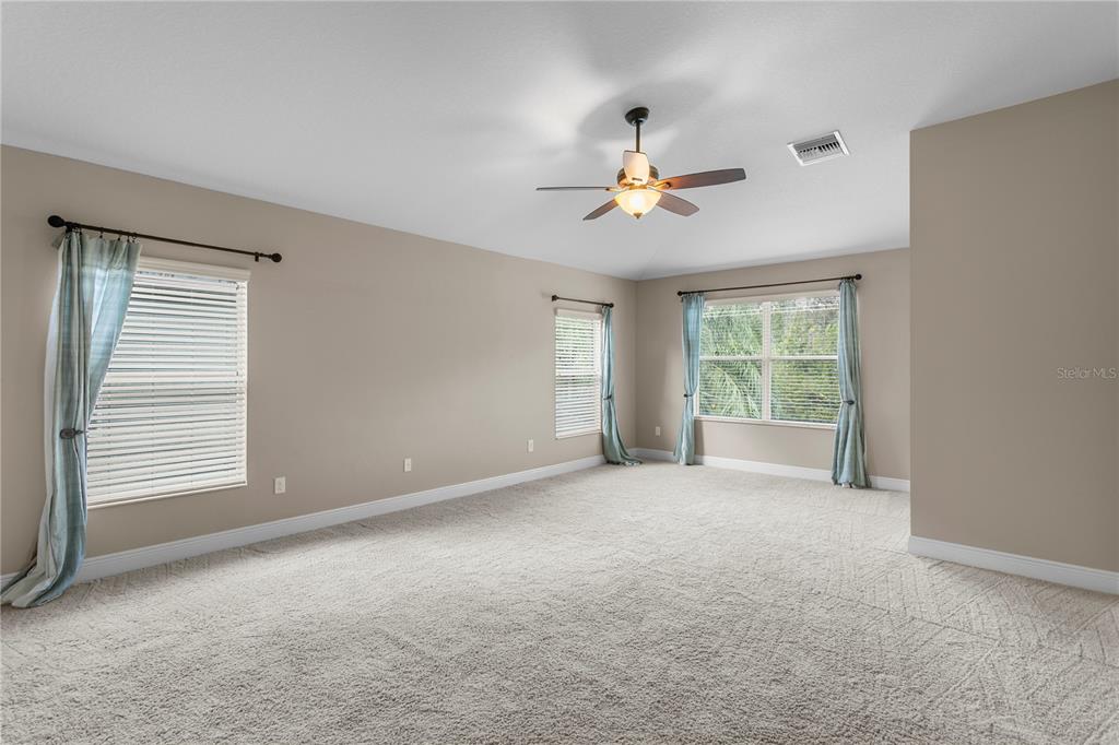 Tampa, Florida, 33647, United States, 5 Bedrooms Bedrooms, ,3 BathroomsBathrooms,Residential,For Sale,1987732