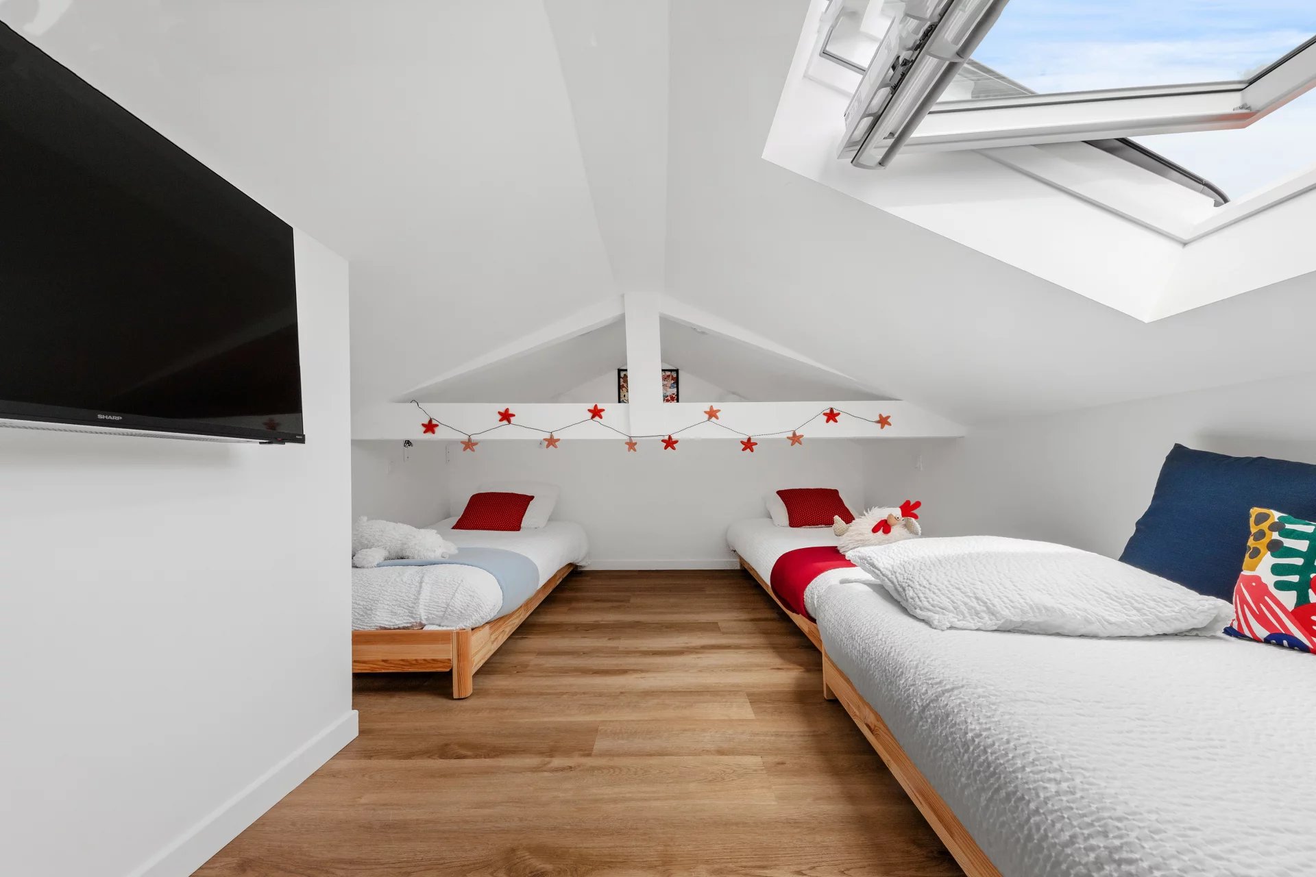 Arcachon, New Aquitaine, 33120, FR, 1 Bedroom Bedrooms, ,2 BathroomsBathrooms,Residential,For Sale,1996201