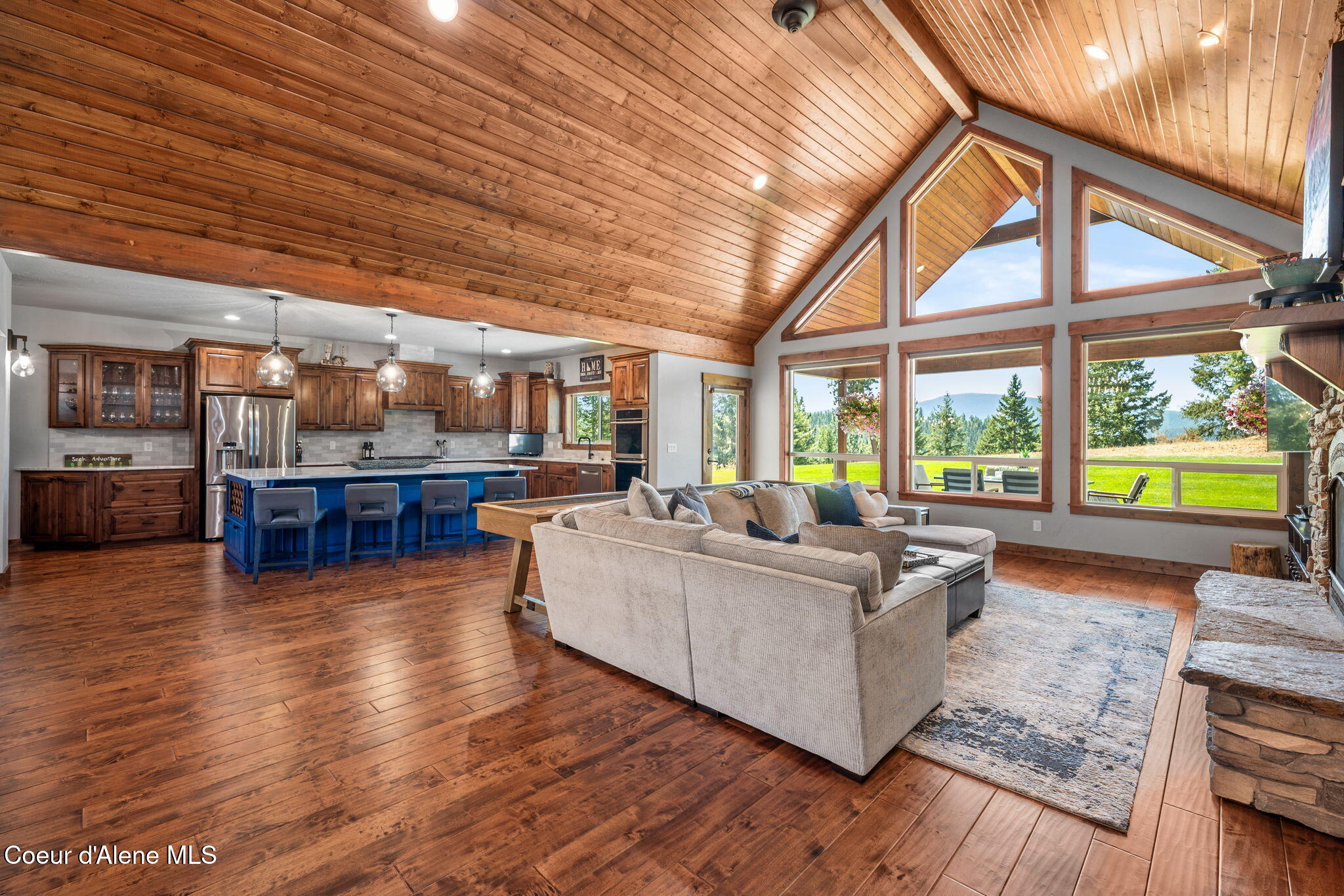 Coeur d'Alene, Idaho, 83814, United States, 3 Bedrooms Bedrooms, ,3 BathroomsBathrooms,Residential,For Sale,2010750