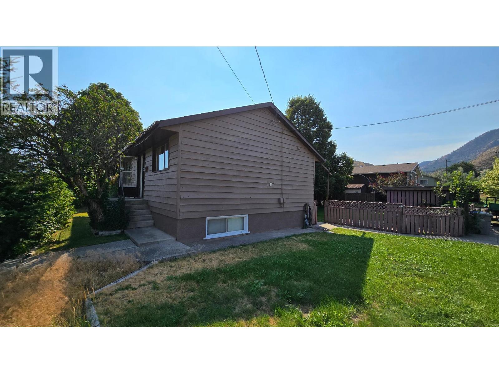 KAMLOOPS, British Columbia, V2C 4Y6, CA, 3 Bedrooms Bedrooms, ,2 BathroomsBathrooms,Residential,For Sale,1950750