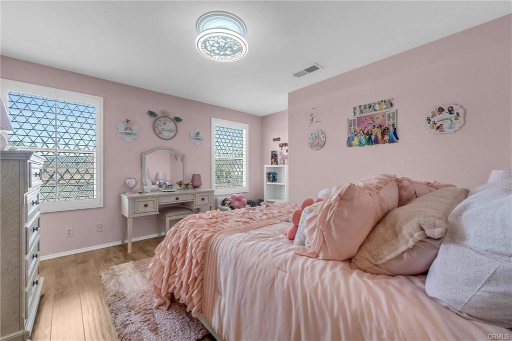 Eastvale, California, 91752, United States, 5 Bedrooms Bedrooms, ,4 BathroomsBathrooms,Residential,For Sale,1825182