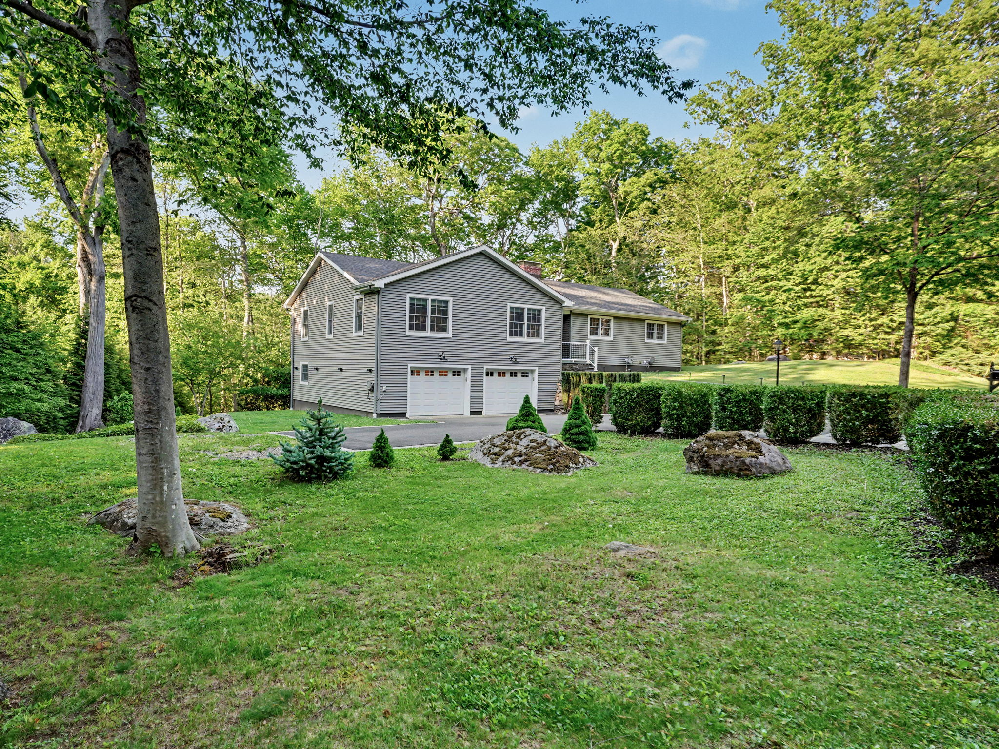  Turn-Key North Stamford Ranch with Private Pond Views - 物件實景
