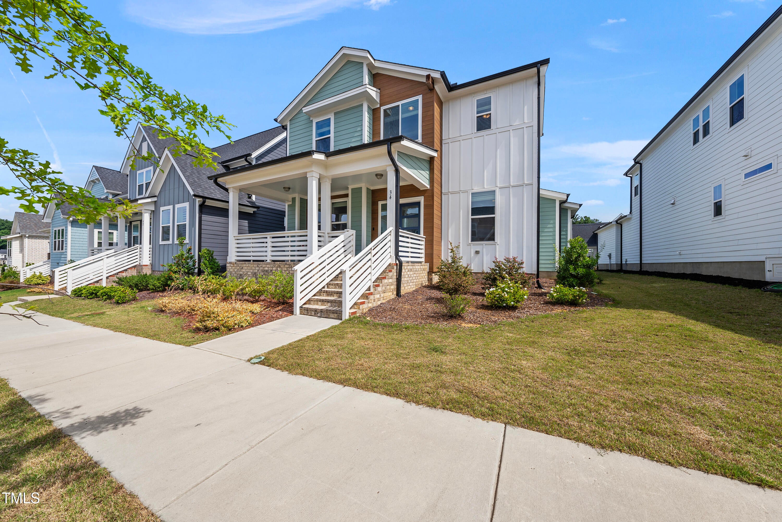 Pittsboro, North Carolina, 27312, United States, 4 Bedrooms Bedrooms, ,4 BathroomsBathrooms,Residential,For Sale,1858204