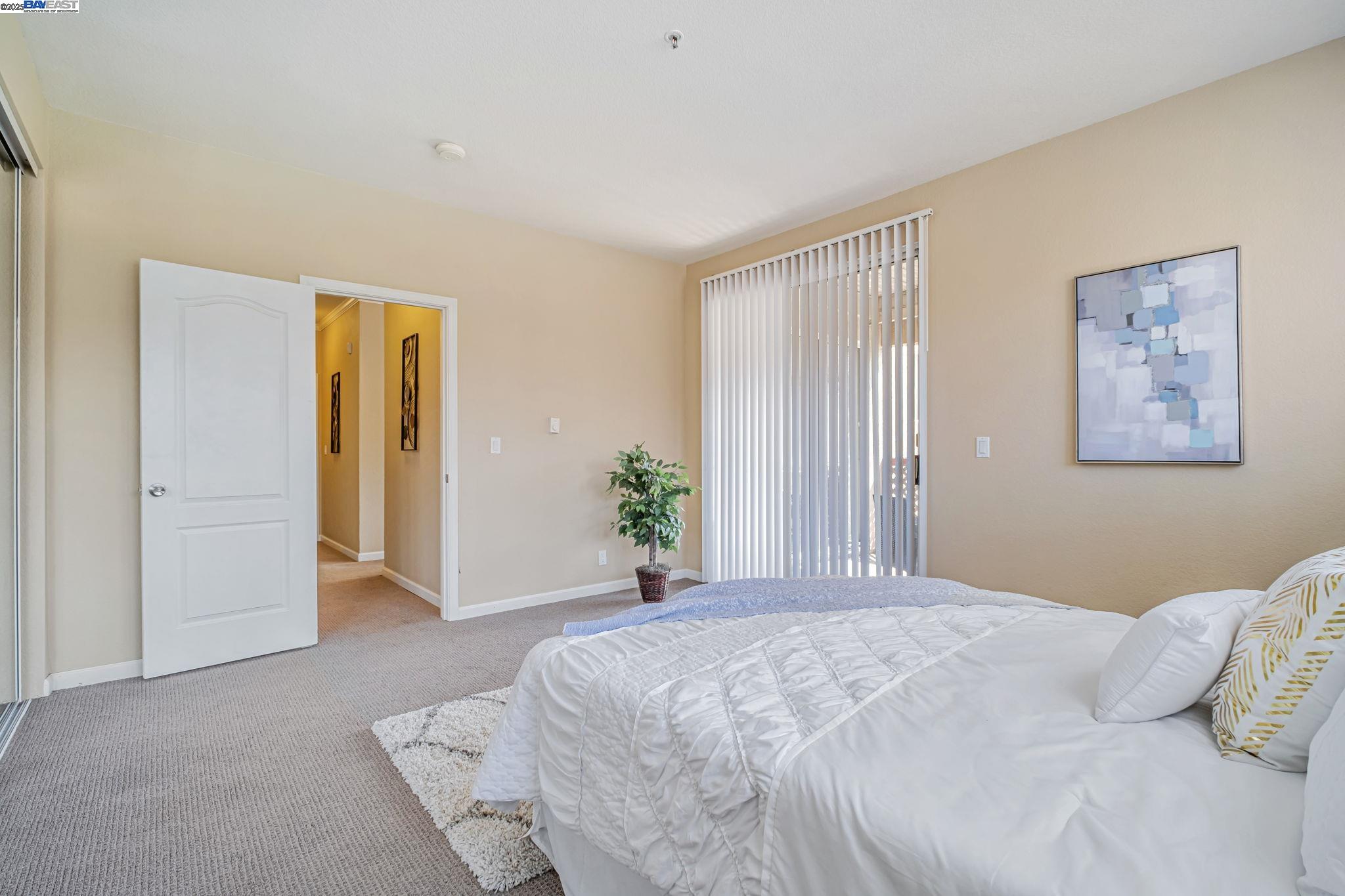 Fremont, California, 94538, United States, 2 Bedrooms Bedrooms, ,2 BathroomsBathrooms,Residential,For Sale,1999718