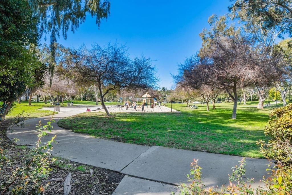 La Jolla, California, 92037, United States, 1 Bedroom Bedrooms, ,1 BathroomBathrooms,Residential,For Sale,1940701