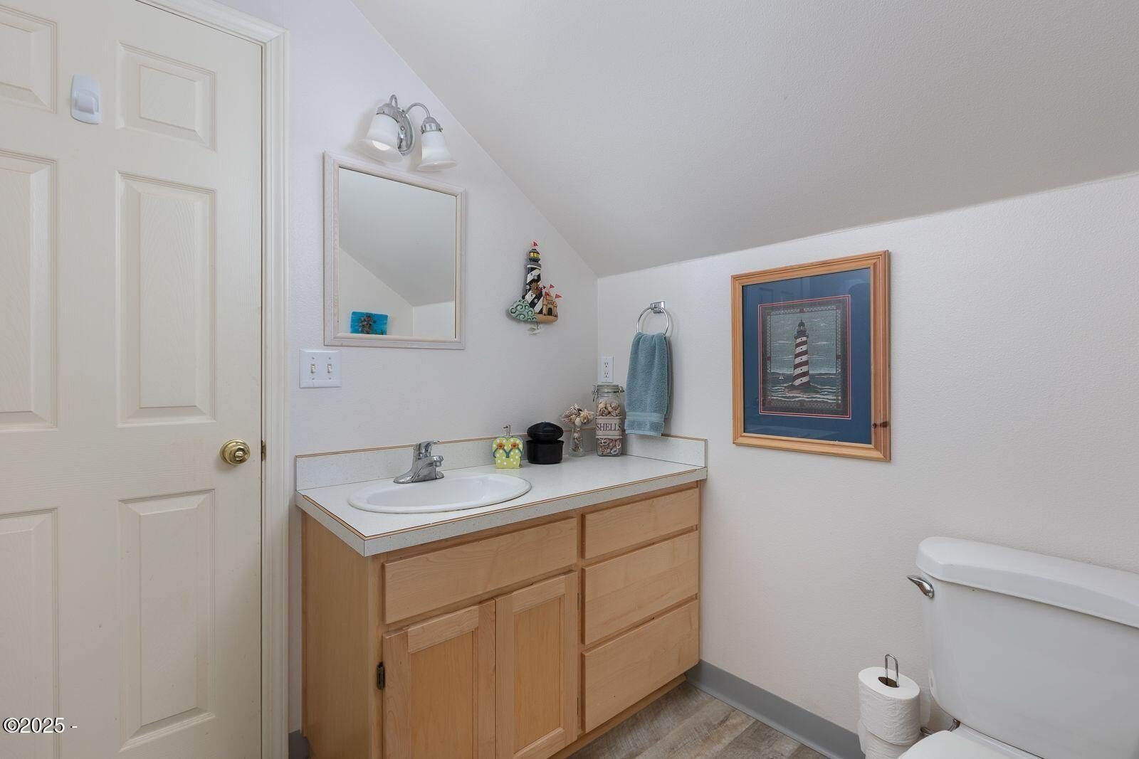 Lincoln City, Oregon, 97367, United States, 2 Bedrooms Bedrooms, ,Residential,For Sale,1890643