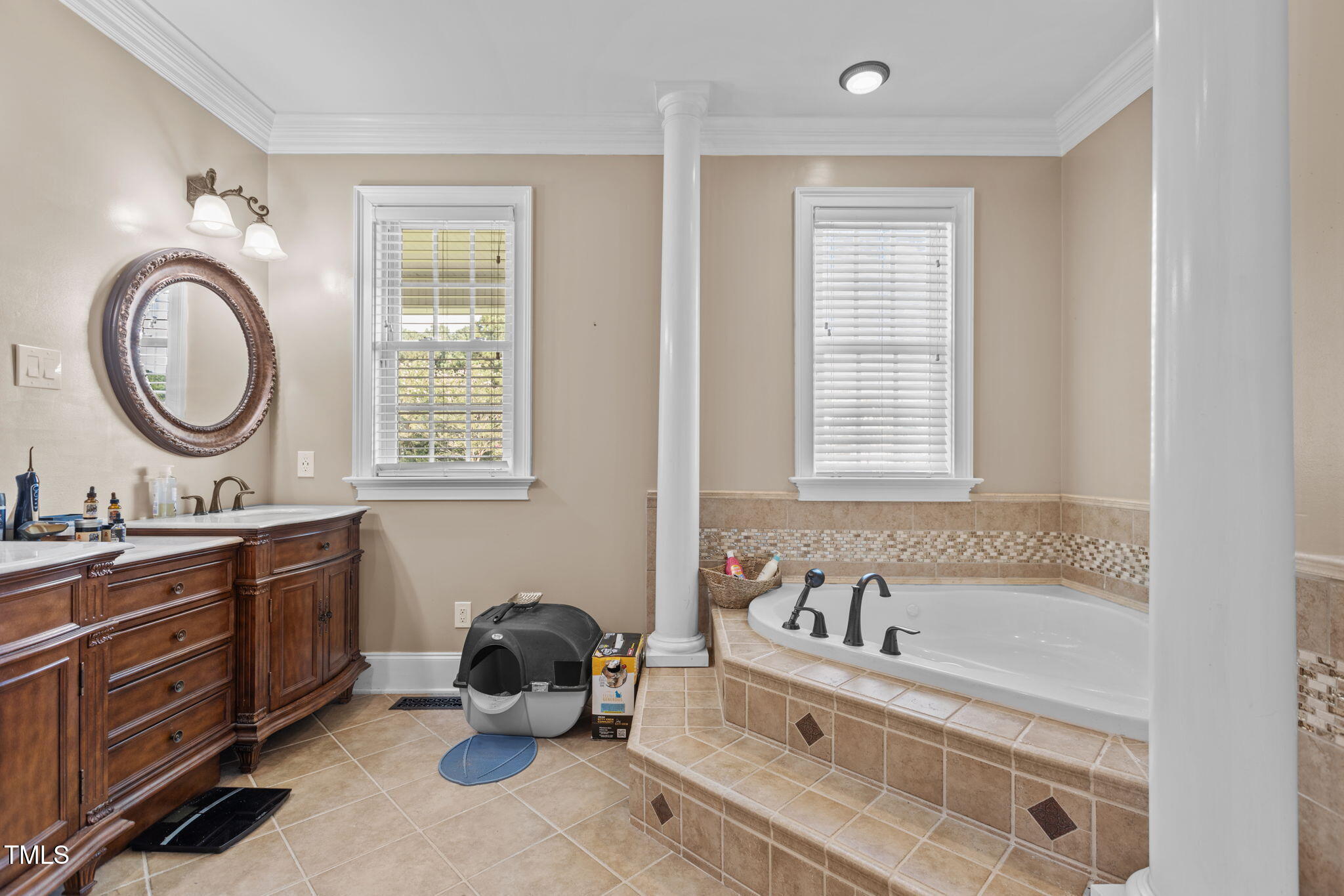 Bailey, North Carolina, 27807, United States, 3 Bedrooms Bedrooms, ,4 BathroomsBathrooms,Residential,For Sale,1940976