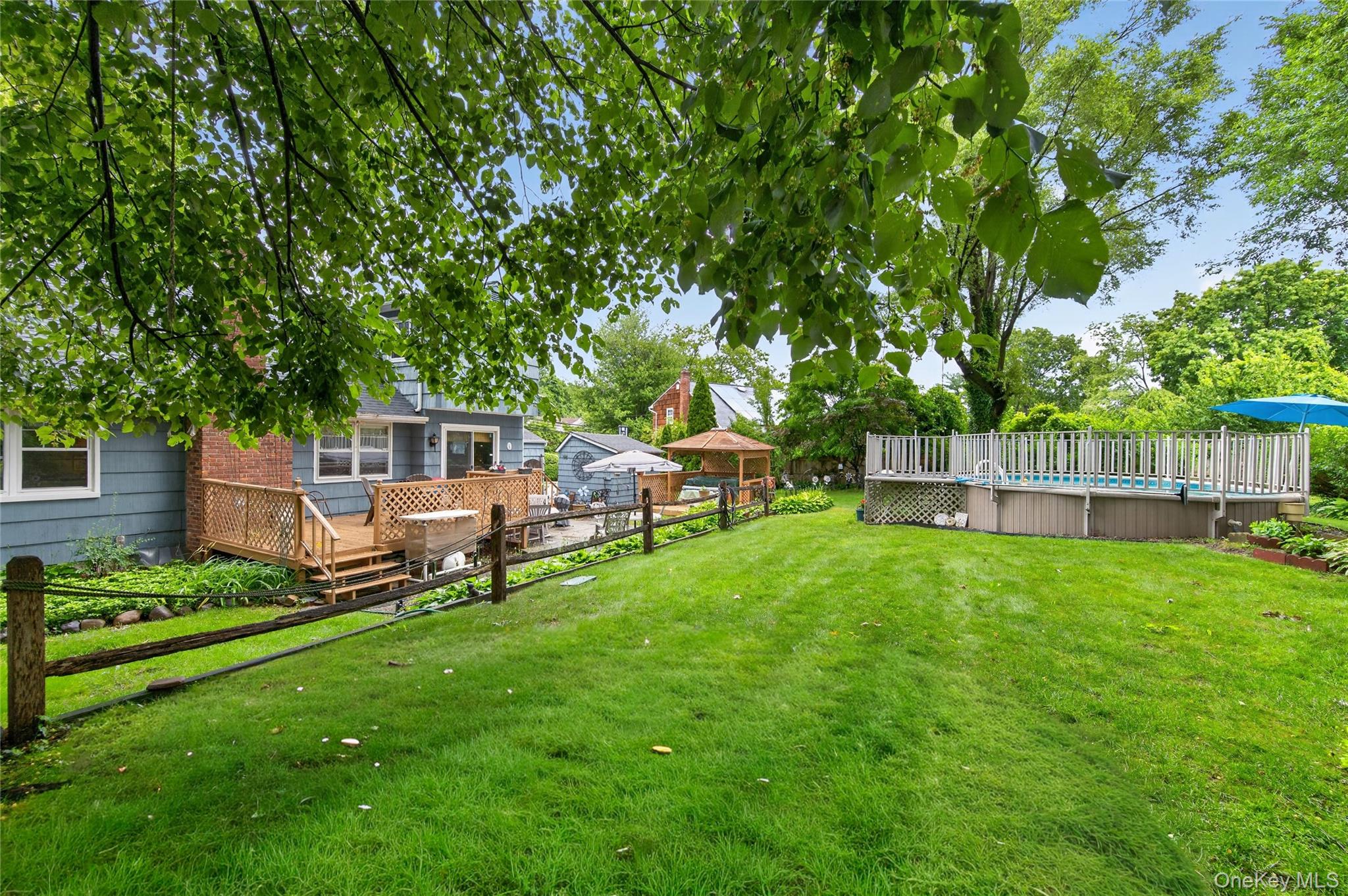  190 Oakwood Road, Huntington Station, NY, 11746 - 物件實景
