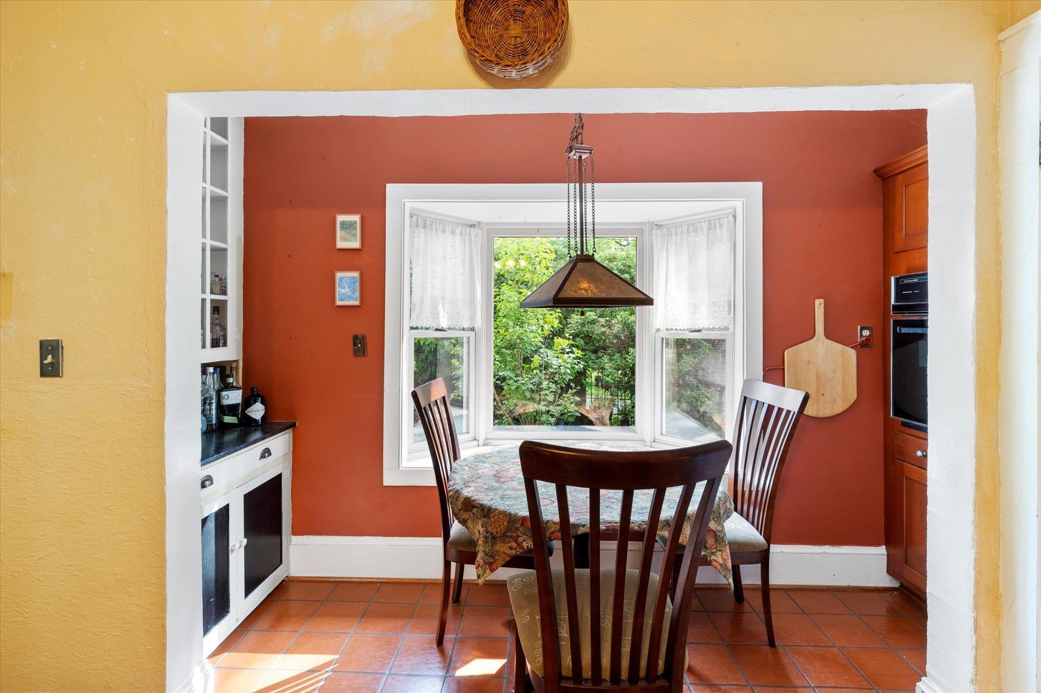 Blacksburg, Virginia, 24060, United States, 3 Bedrooms Bedrooms, ,3 BathroomsBathrooms,Residential,For Sale,1986553