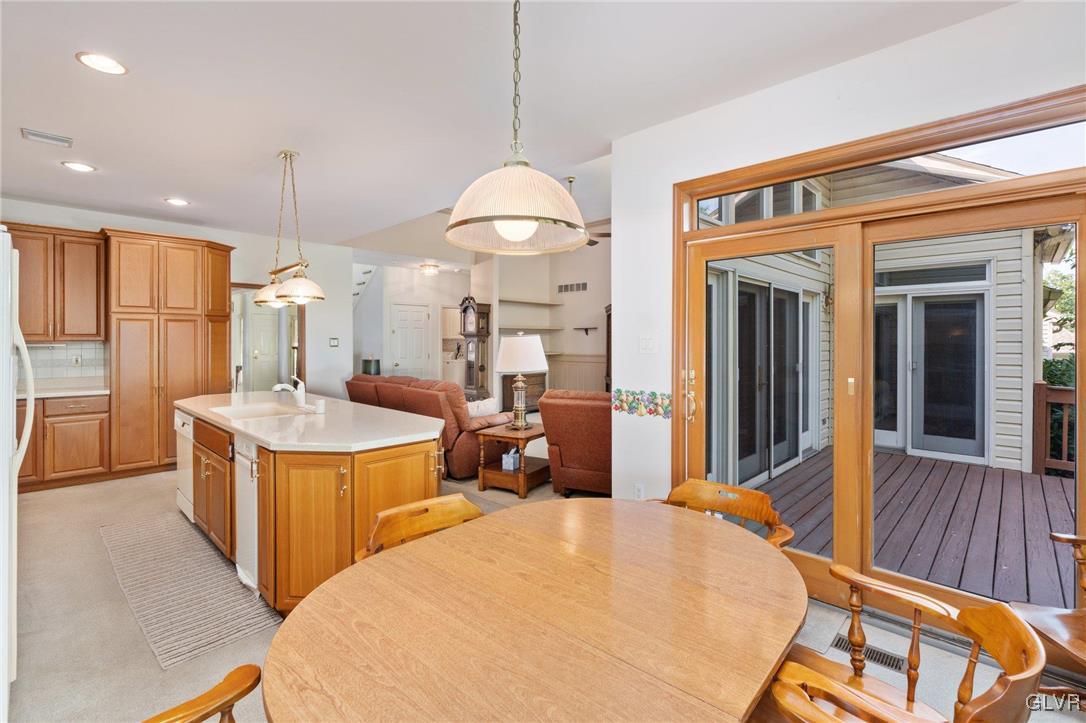 Upper Saucon Twp, Pennsylvania, 18034, United States, 3 Bedrooms Bedrooms, ,3 BathroomsBathrooms,Residential,For Sale,1928759