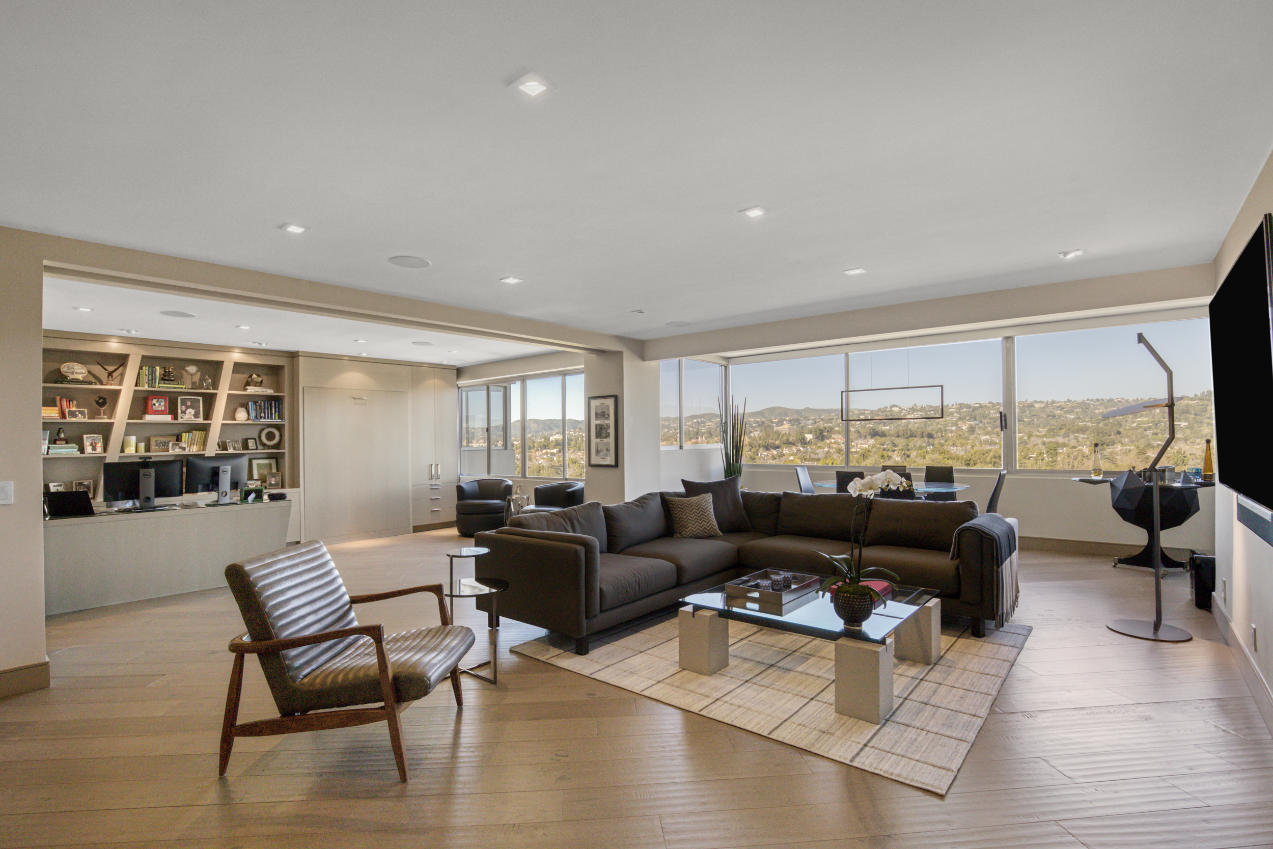  865 Comstock Ave - 物件實景