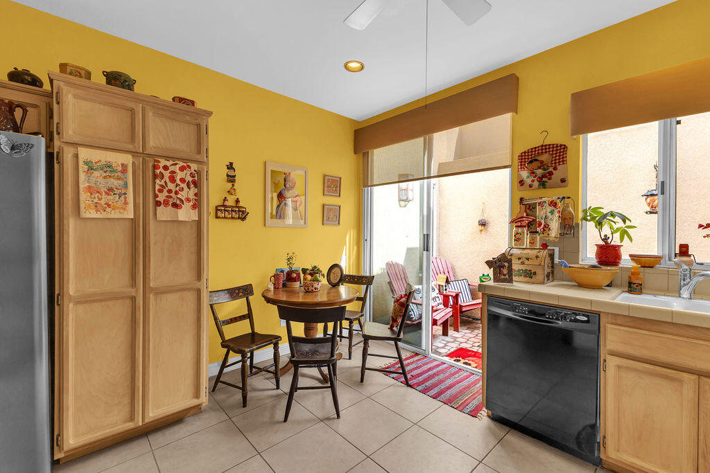 Rancho Mirage, California, 92270, United States, 3 Bedrooms Bedrooms, ,2 BathroomsBathrooms,Residential,For Sale,1962982