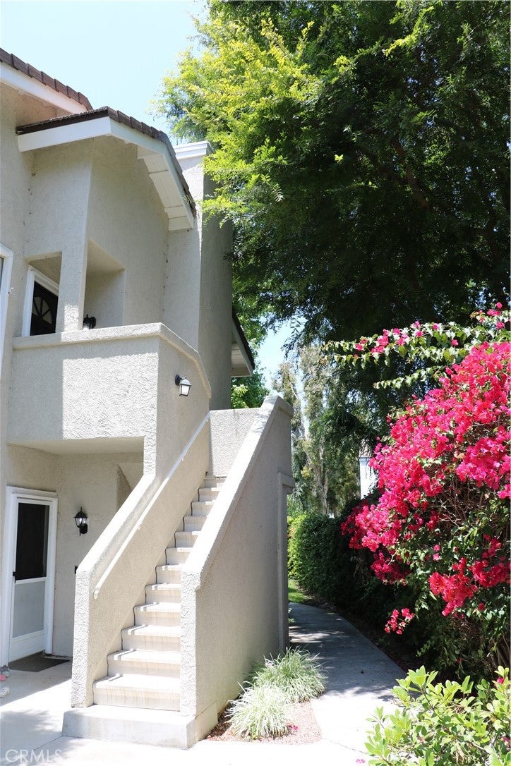 Irvine, California, 92614, United States, 2 Bedrooms Bedrooms, ,2 BathroomsBathrooms,Residential,For Sale,1865749