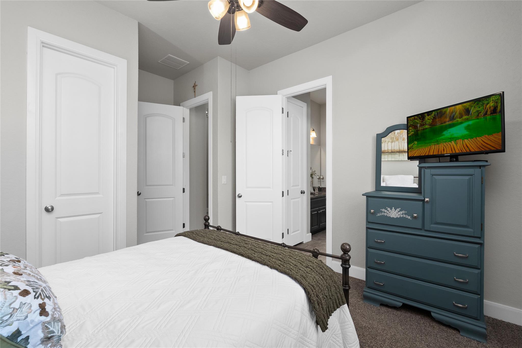 San Marcos, Texas, 78666, United States, 4 Bedrooms Bedrooms, ,4 BathroomsBathrooms,Residential,For Sale,1960844