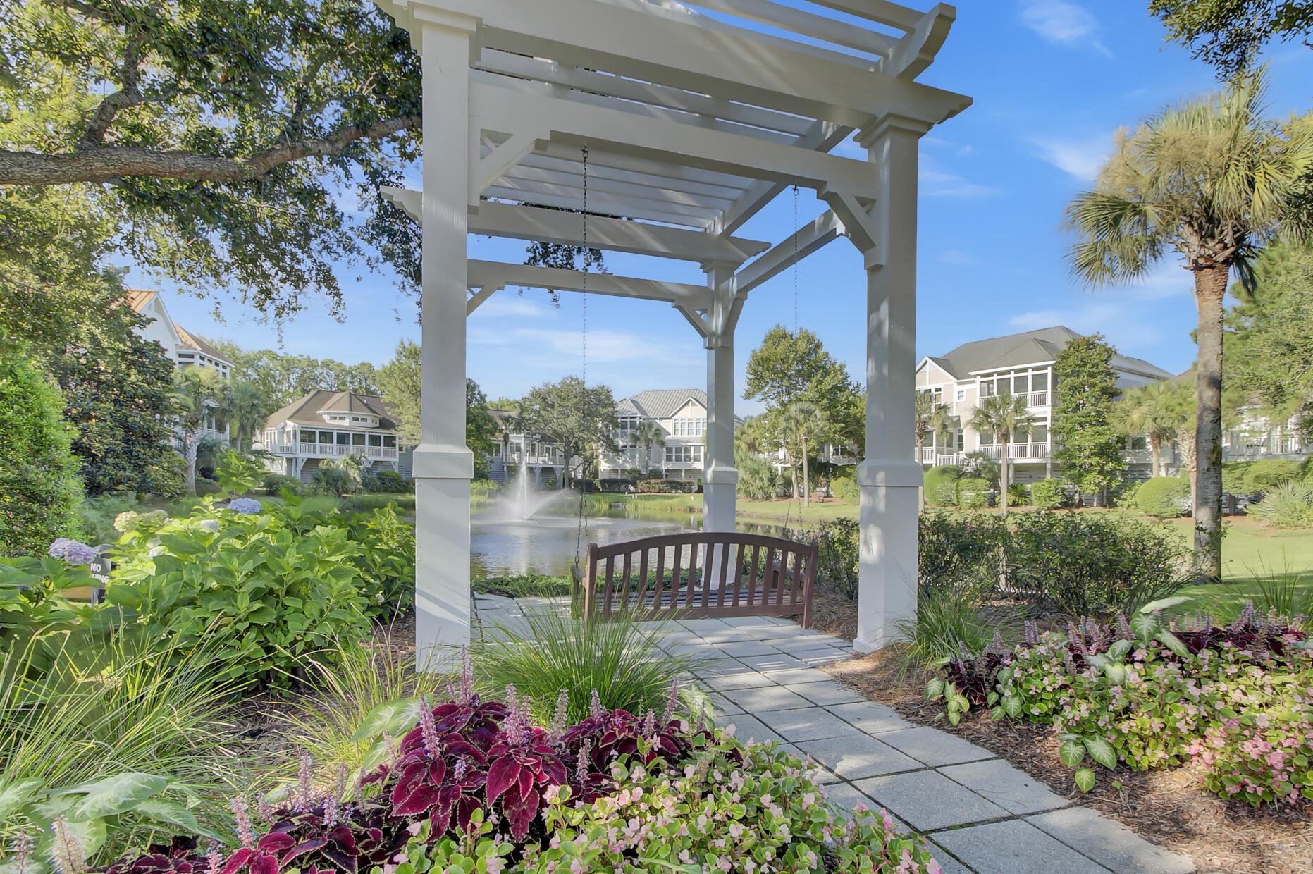 Mount Pleasant, South Carolina, 29464, United States, 3 Bedrooms Bedrooms, ,3 BathroomsBathrooms,Residential,For Sale,1992049