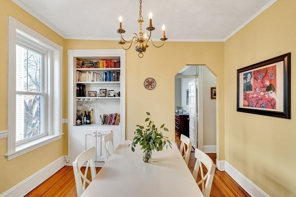 Brookline, Massachusetts, 02446, United States, 2 Bedrooms Bedrooms, ,1 BathroomBathrooms,Residential,For Sale,1939249