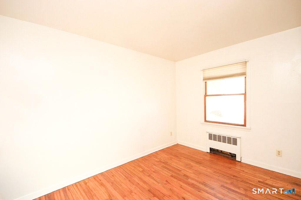 Stamford, Connecticut, 06906, United States, 2 Bedrooms Bedrooms, ,2 BathroomsBathrooms,Residential,For Sale,2012007