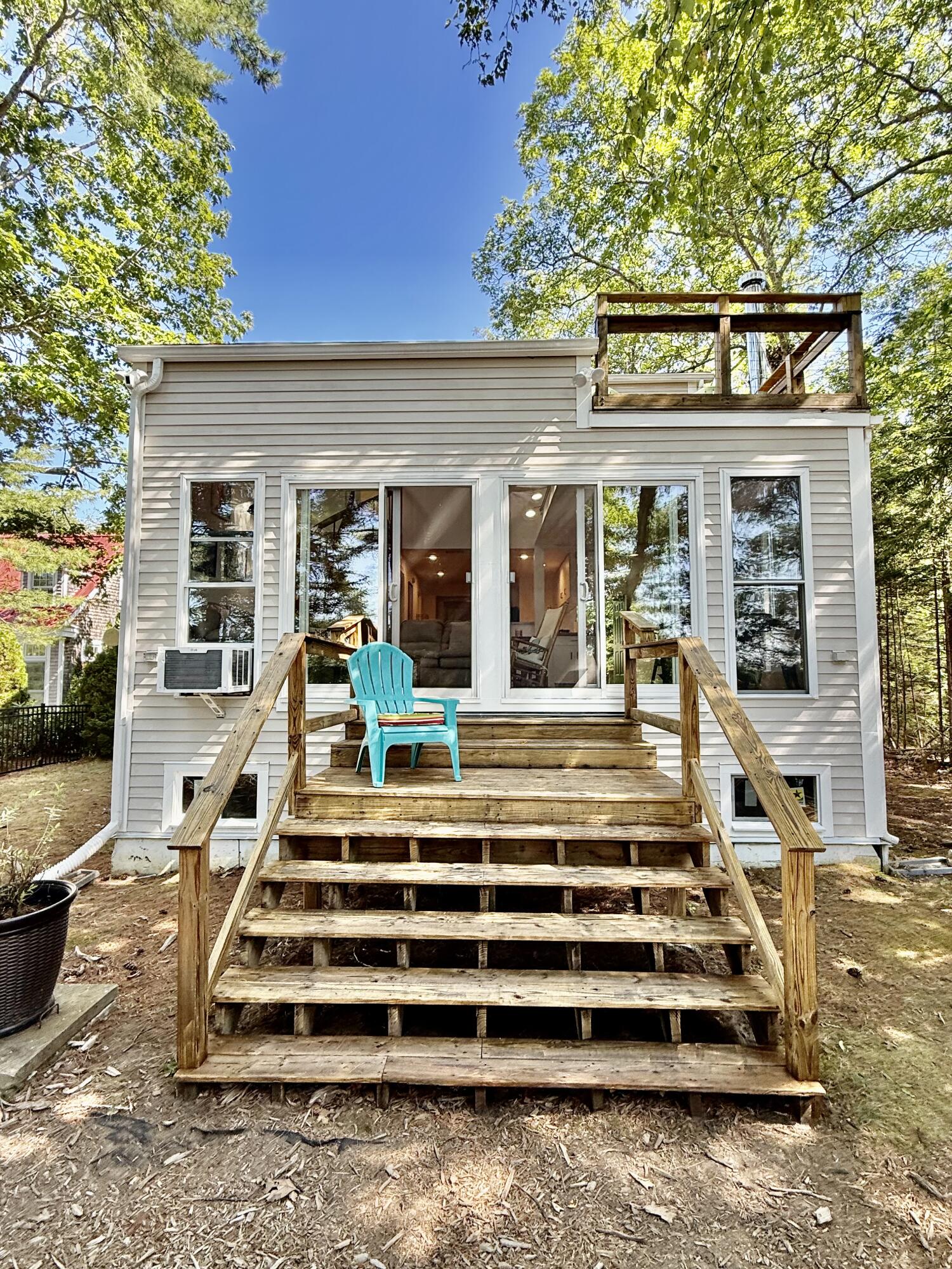 Freeport, Maine, 04032, United States, 2 Bedrooms Bedrooms, ,2 BathroomsBathrooms,Residential,For Sale,1917766