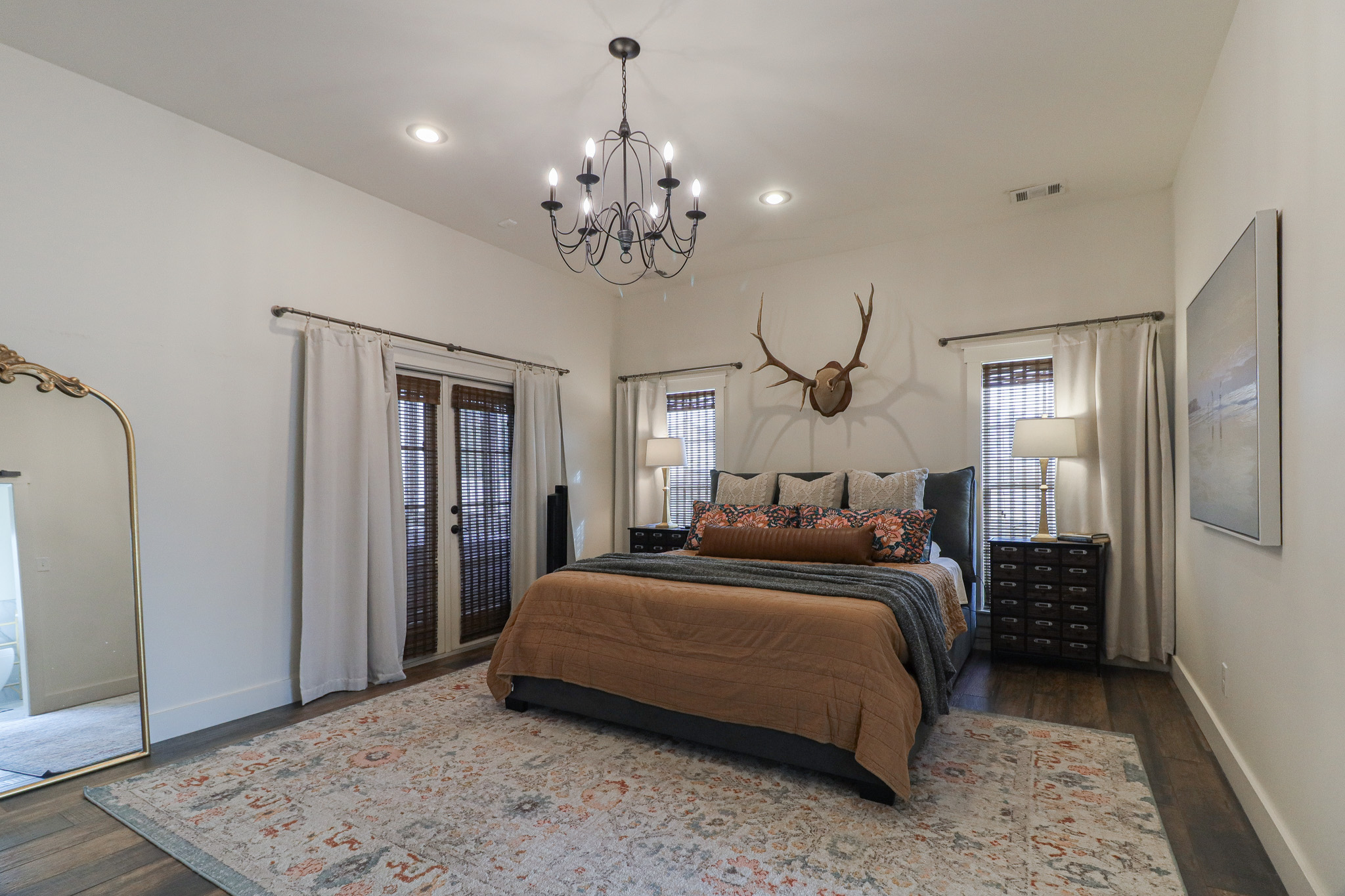 Jonesboro, Arkansas, 72404, United States, 5 Bedrooms Bedrooms, ,4 BathroomsBathrooms,Residential,For Sale,1993418