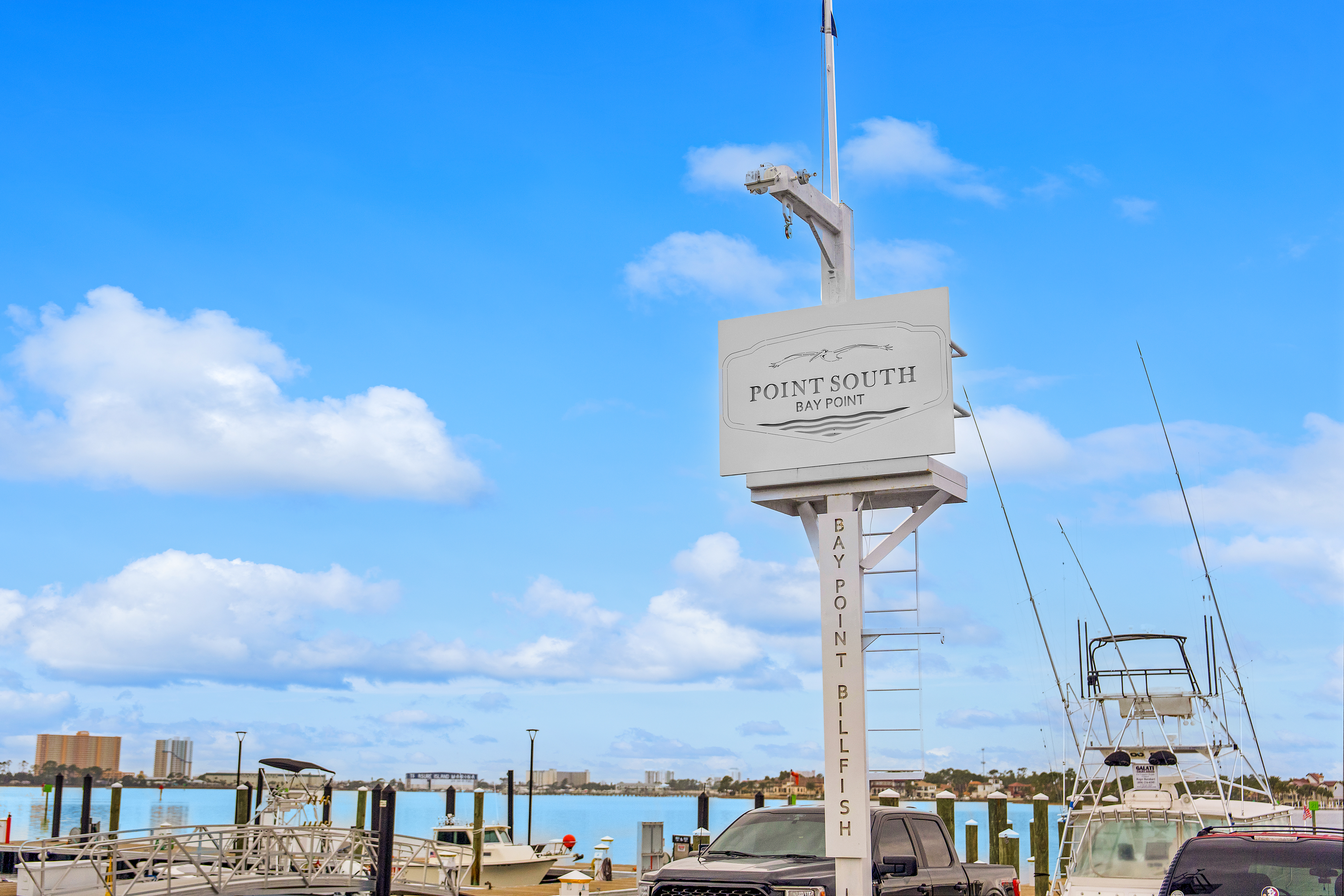  Thoughtfully-Designed Waterfront Retreat With Gulf And Bay Access - 物件實景