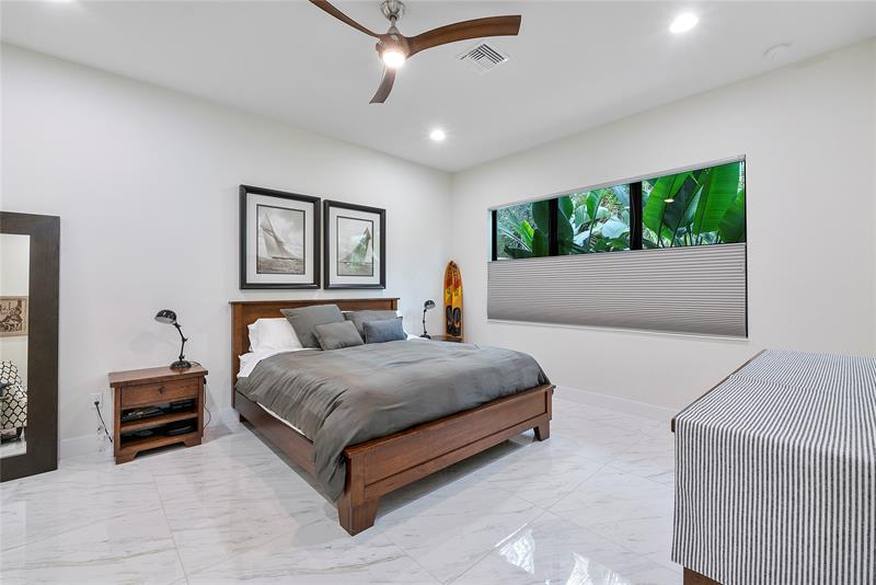 Lake Worth, Florida, 33463, United States, 3 Bedrooms Bedrooms, ,2 BathroomsBathrooms,Residential,For Sale,1925121