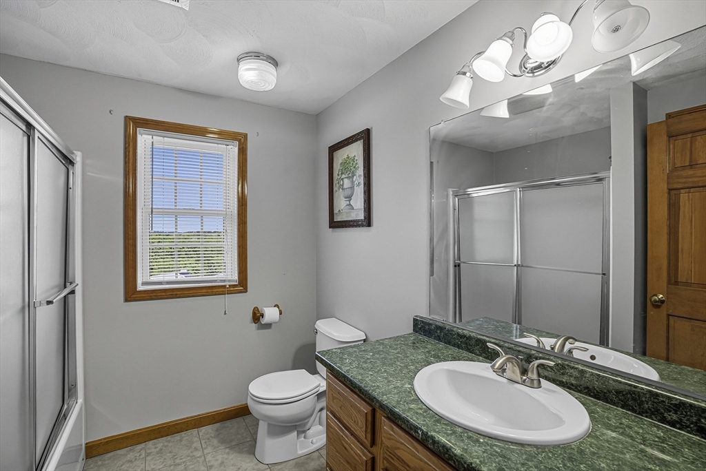 Worcester, Massachusetts, 01606, United States, 4 Bedrooms Bedrooms, ,3 BathroomsBathrooms,Residential,For Sale,2012062