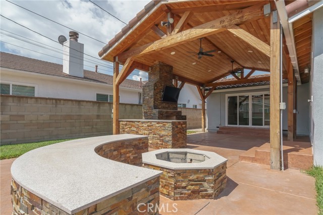 Downey, California, 90241, United States, 4 Bedrooms Bedrooms, ,2 BathroomsBathrooms,Residential,For Sale,1893298
