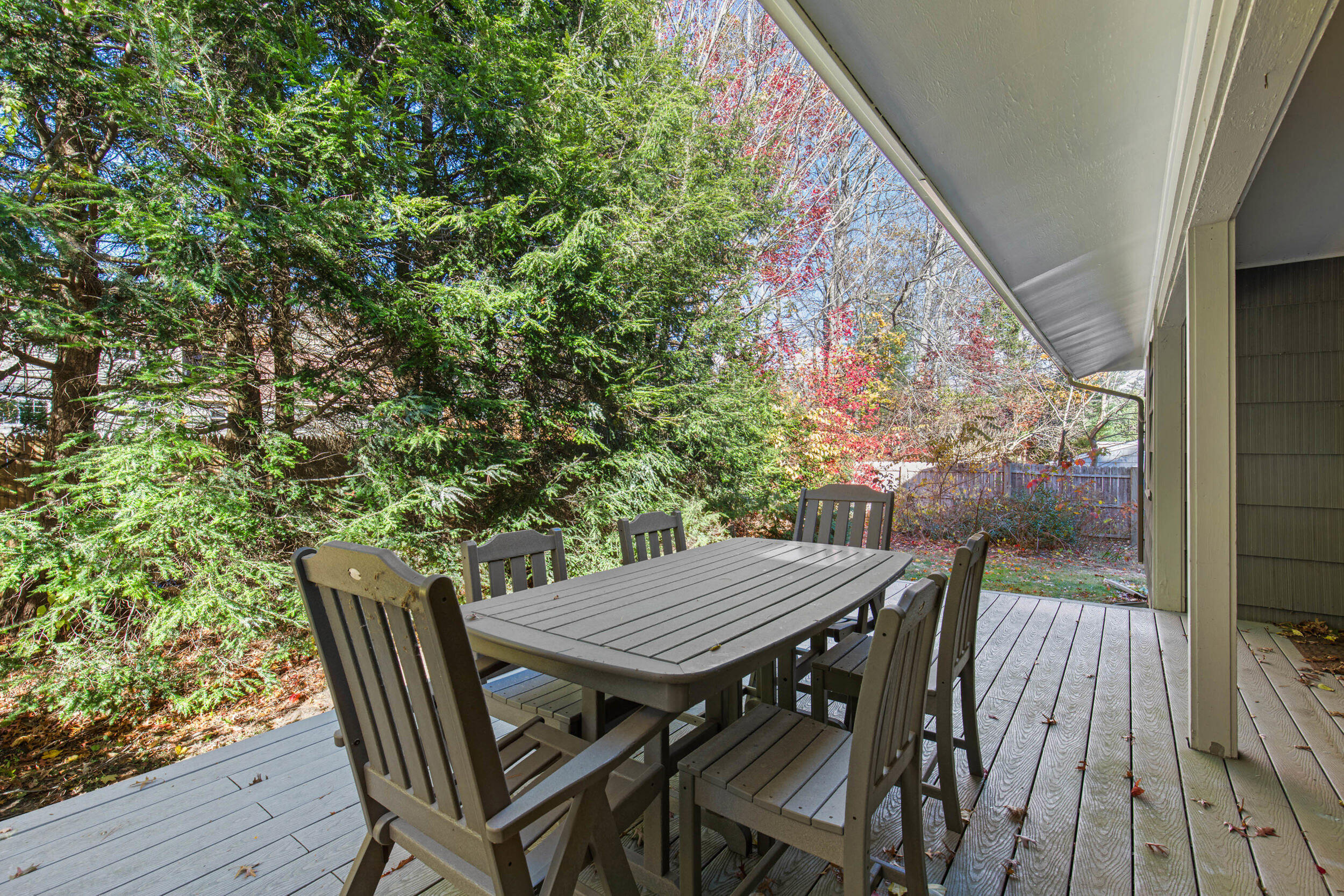 Portland, Maine, 04103, United States, 4 Bedrooms Bedrooms, ,2 BathroomsBathrooms,Residential,For Sale,1988552