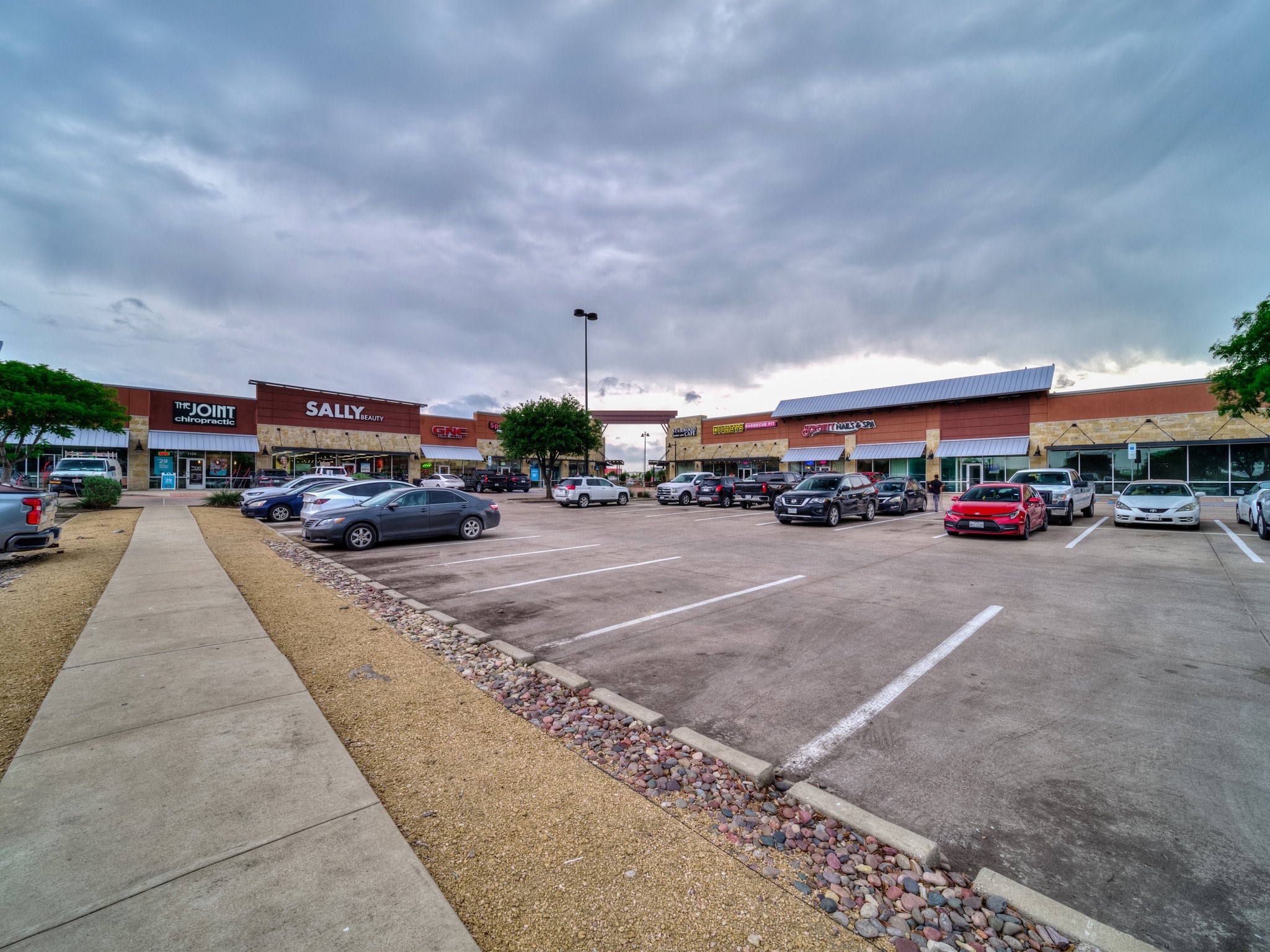 Krum, Texas, 76249, United States, 5 Bedrooms Bedrooms, ,4 BathroomsBathrooms,Residential,For Sale,1795131