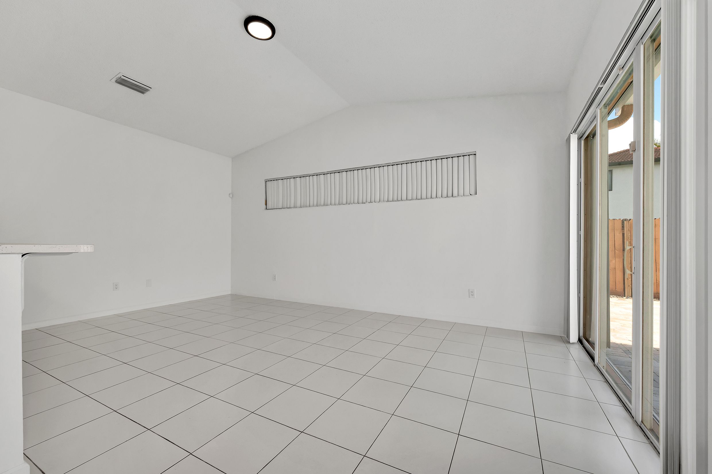  15558 SW 112th Dr, Miami, FL, 33196 - 物件實景