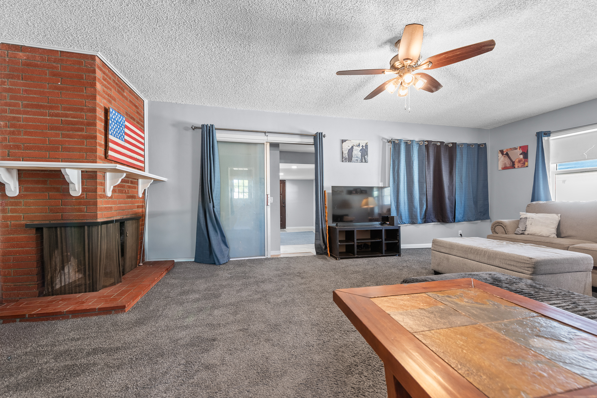  4734 Sierra Street, Riverside, CA 92504 - 物件實景