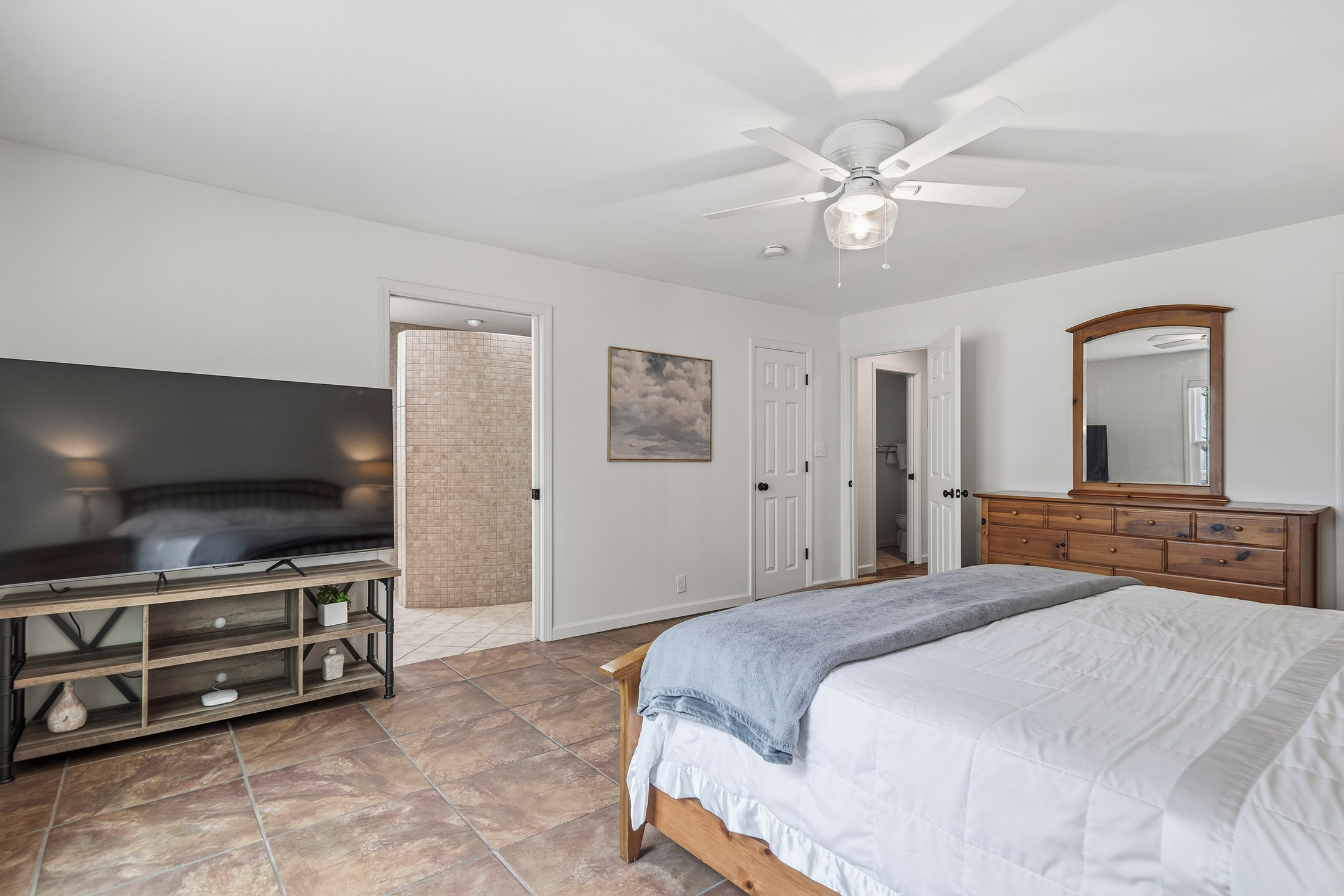  Move-in Ready Lakefront Home Delivers the Ultimate Lake Oconee Lifestyle - 物件實景