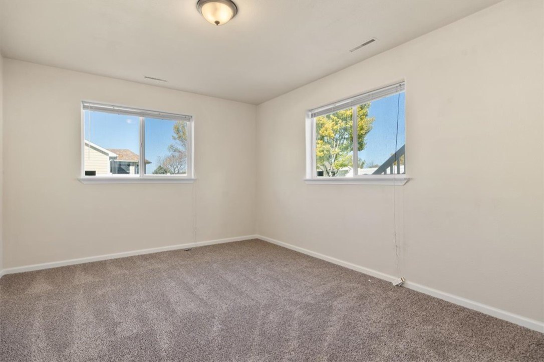 Billings, Montana, 59105, United States, 5 Bedrooms Bedrooms, ,4 BathroomsBathrooms,Residential,For Sale,1976913