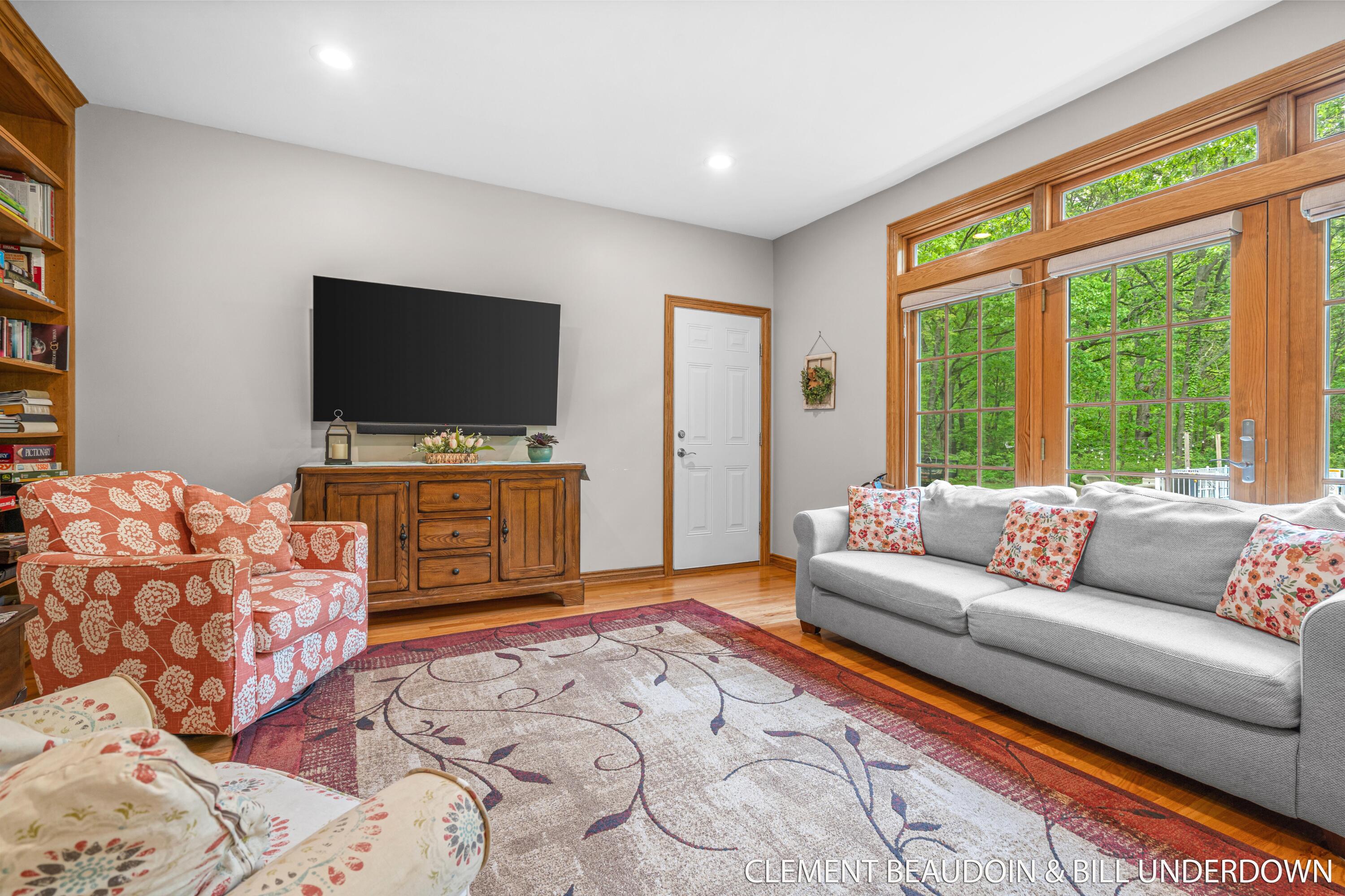 Saugatuck, Michigan, 49453, United States, 5 Bedrooms Bedrooms, ,5 BathroomsBathrooms,Residential,For Sale,1839491