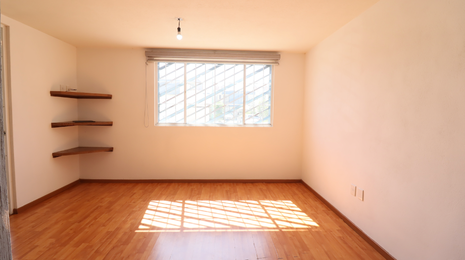 Morelia, Michoacán de Ocampo, 58195, Mexico, 2 Bedrooms Bedrooms, ,1 BathroomBathrooms,Residential,For Sale,1991291