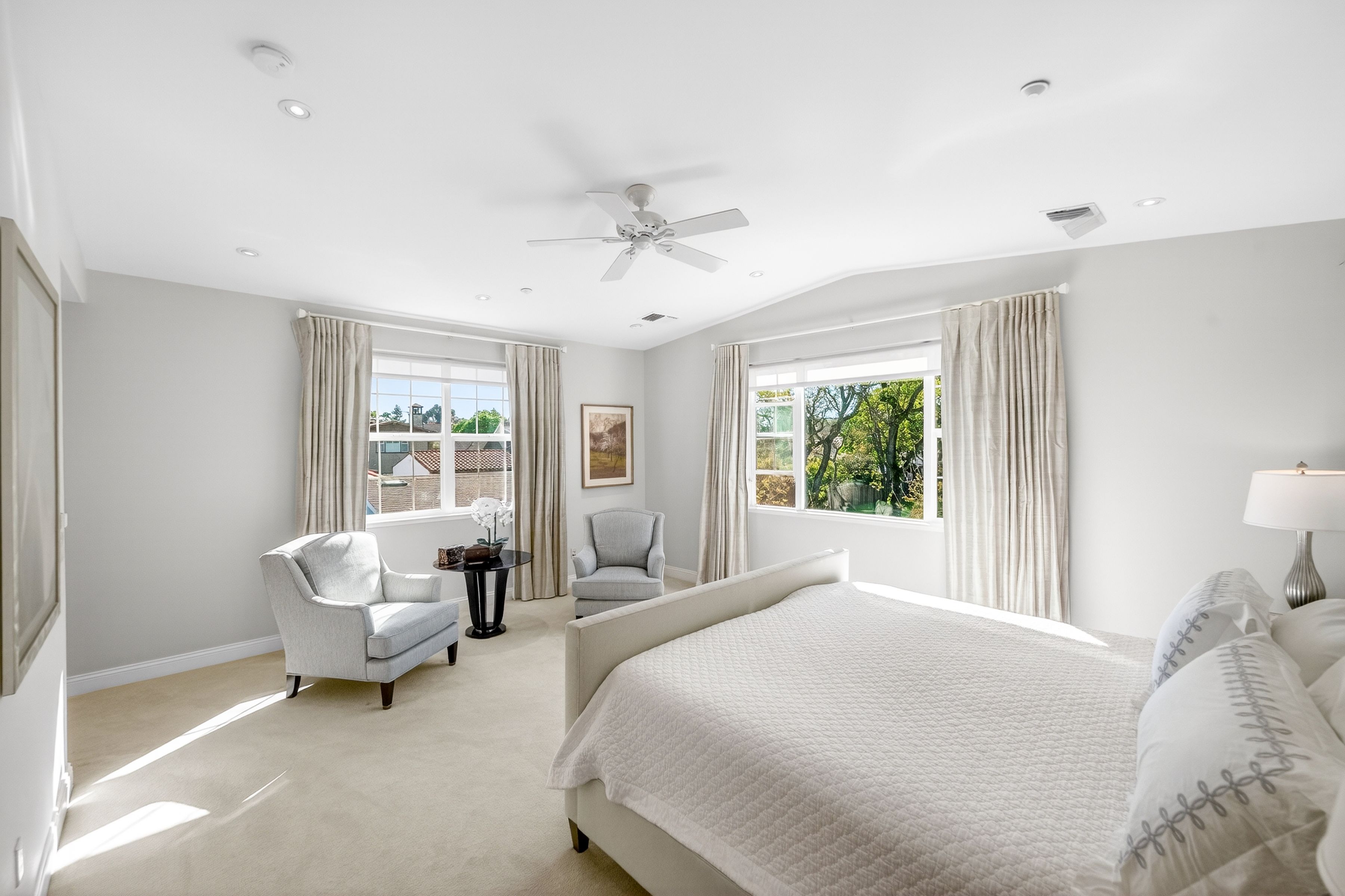  Eastside Living at Its Finest - 物件實景