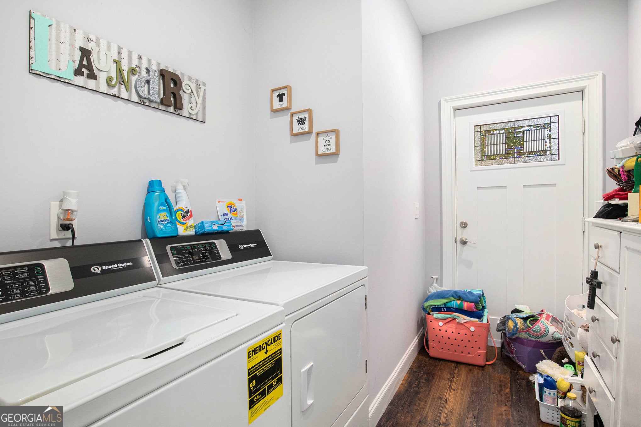 Blue Ridge, Georgia, 30513, United States, 4 Bedrooms Bedrooms, ,3 BathroomsBathrooms,Residential,For Sale,1919420